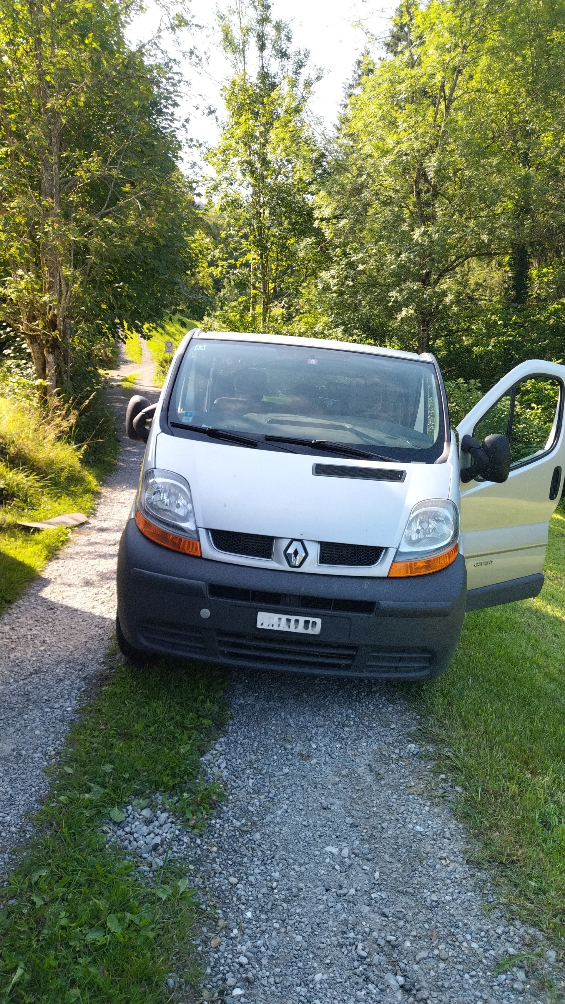 RENAULT 1.9 dCi 100