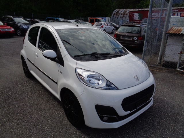 PEUGEOT 107 1.0 Active-image-2