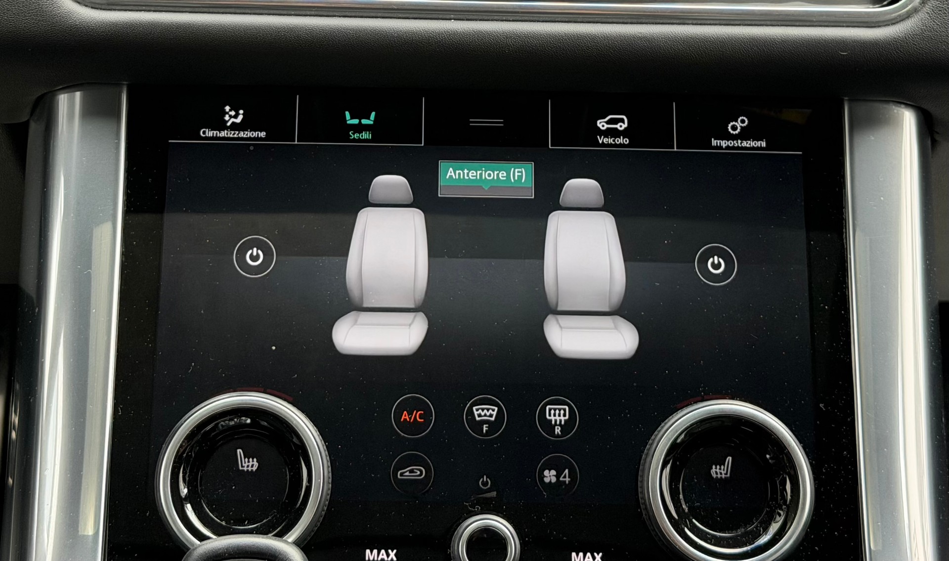 LAND ROVER Range Rover Sport 3.0 SDV6 HSE Automatic-image-11