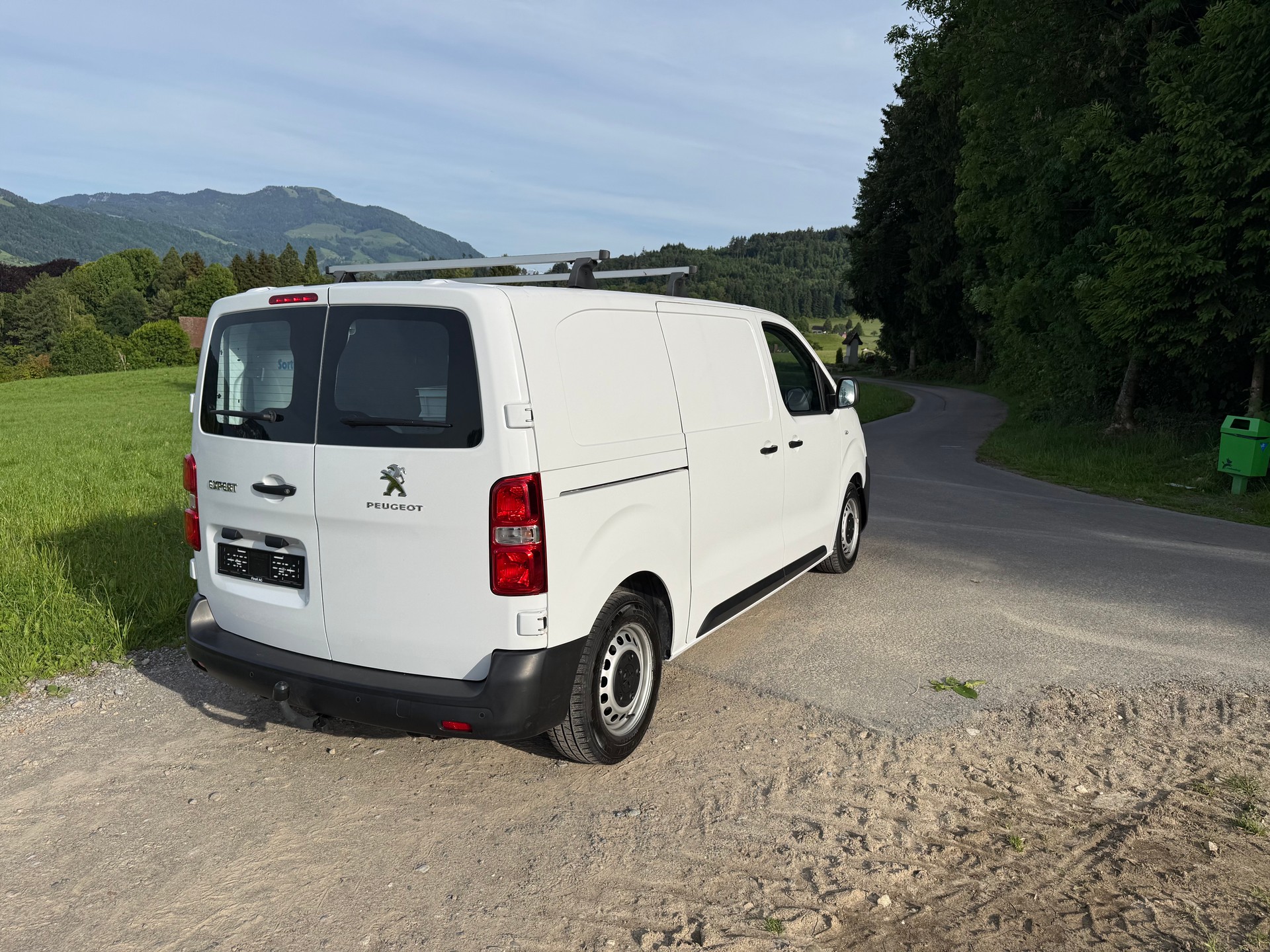 PEUGEOT Expert 1.5 BlueHDi 120 S&S Standard-image-5