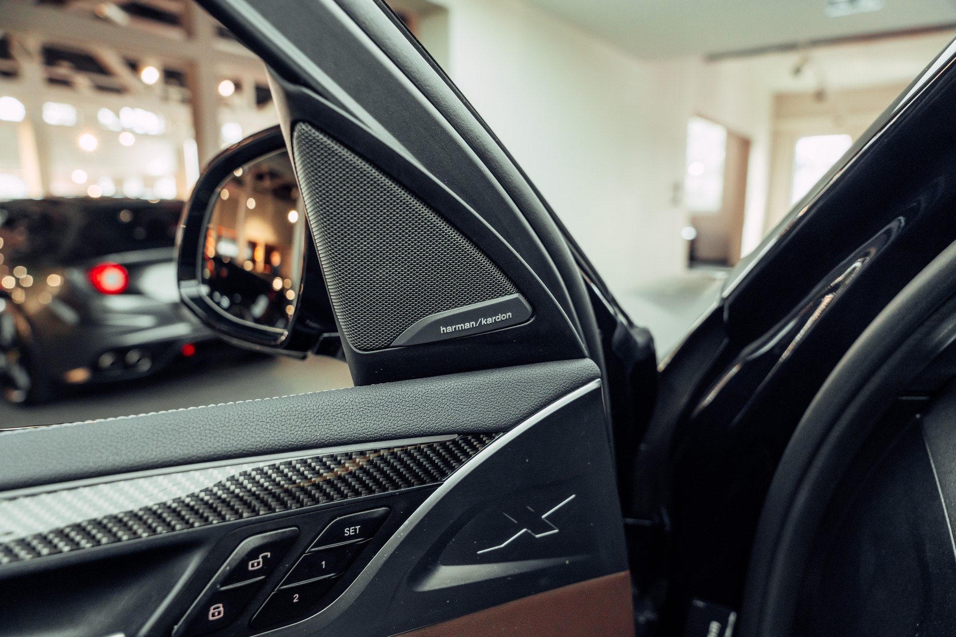 BMW X4 M40i 48V Steptronic-image-16
