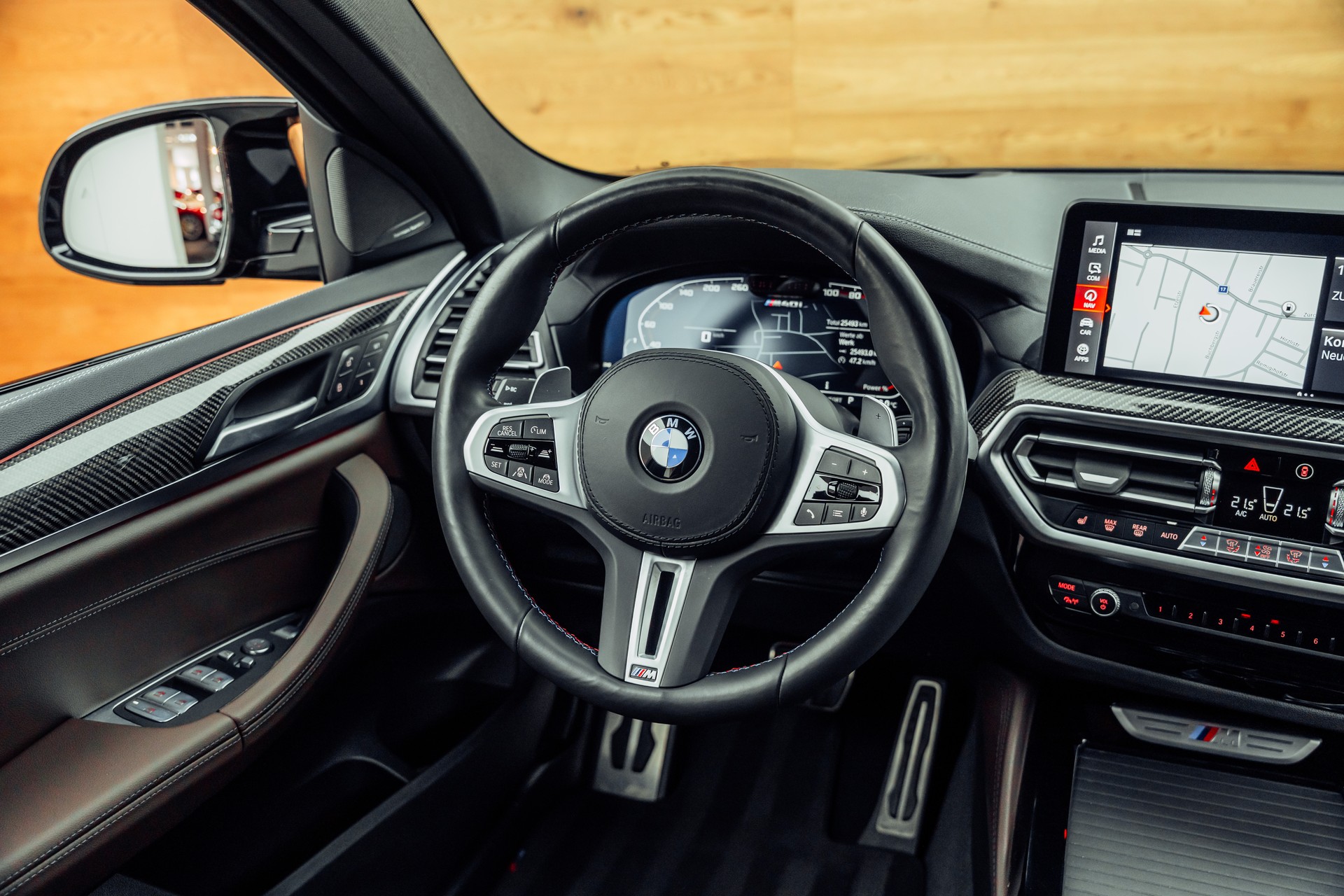 BMW X4 M40i 48V Steptronic-image-17
