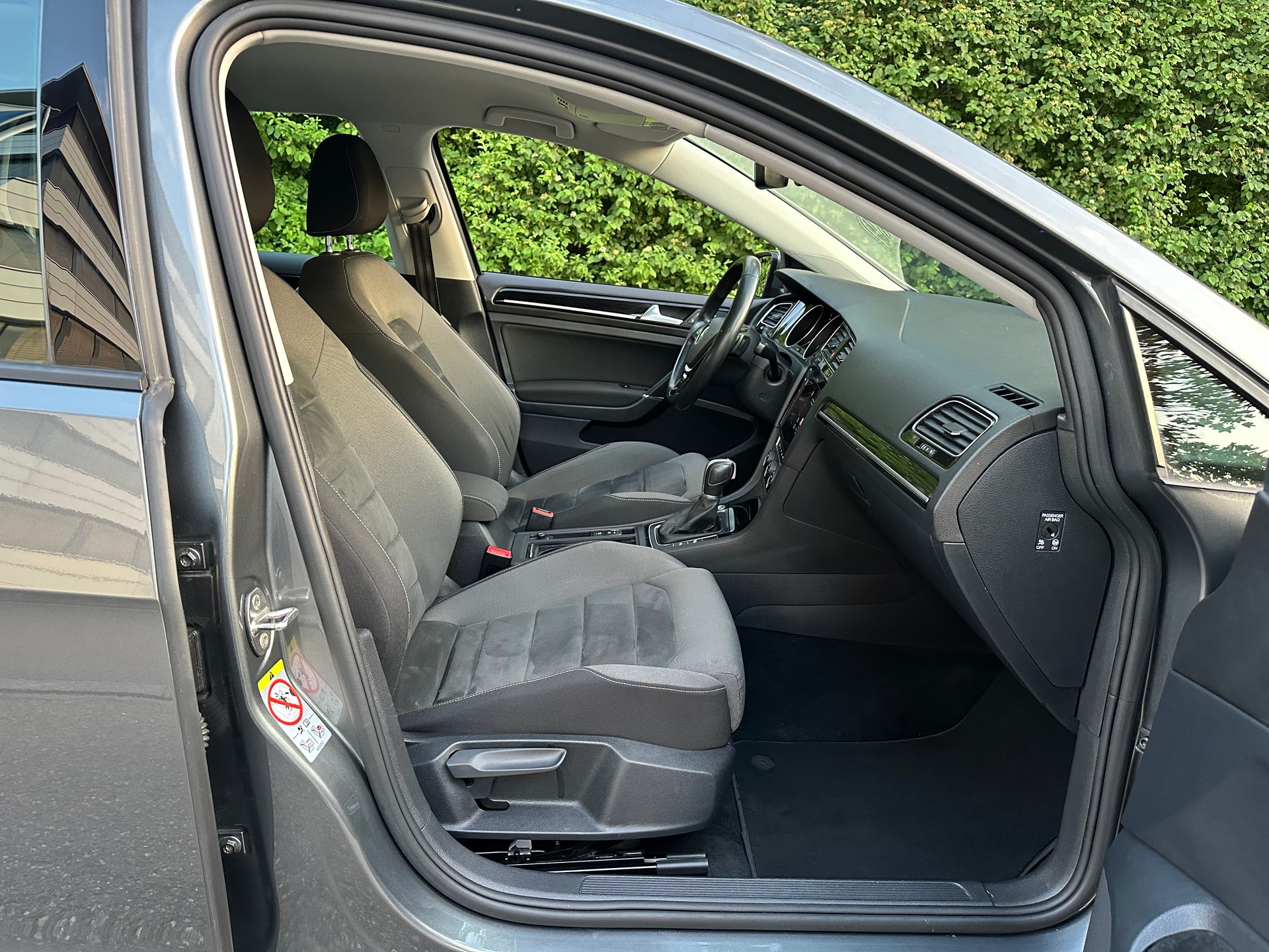 VW Golf 1.5 TSI EVO Highline DSG-image-7