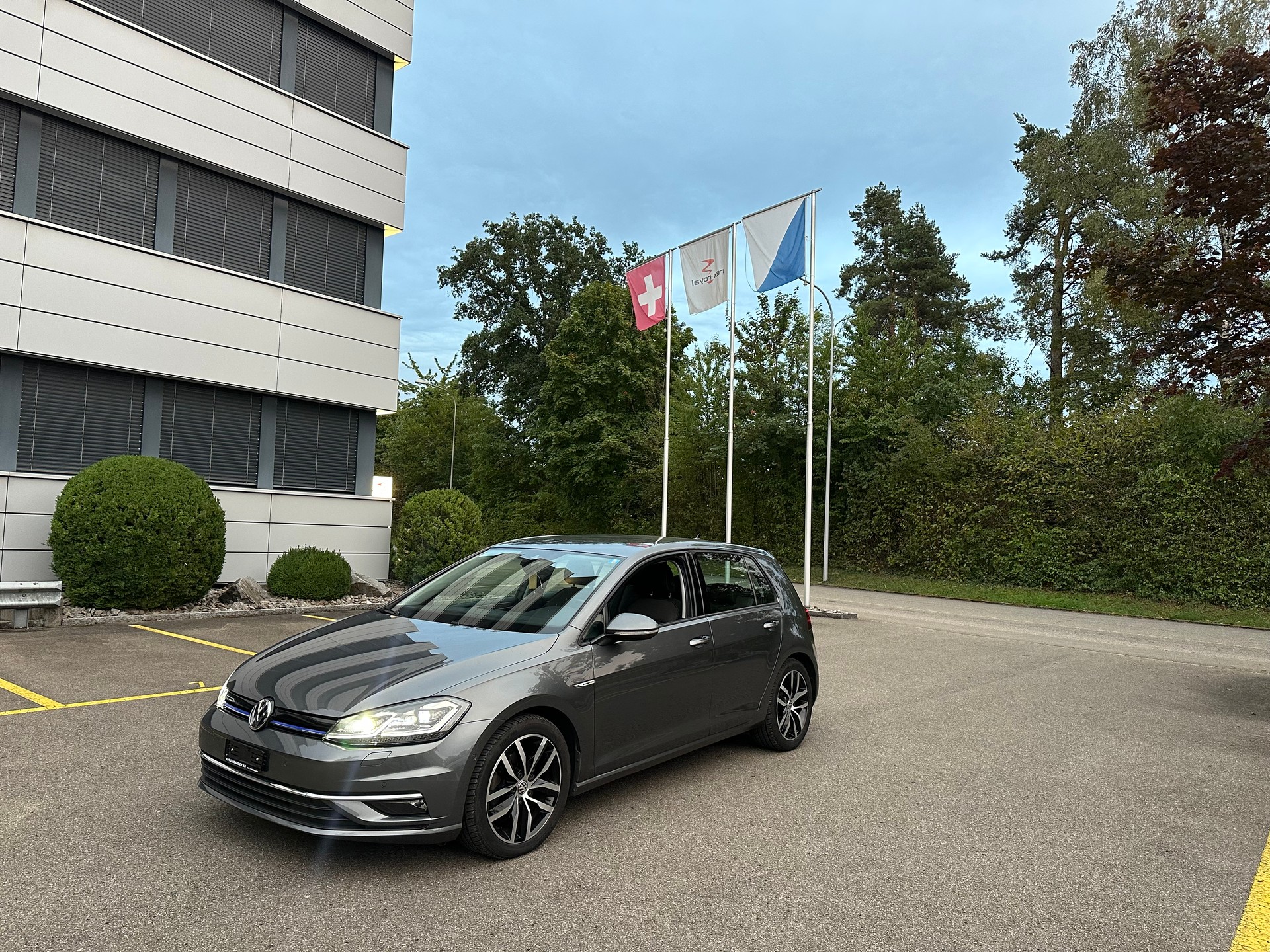 VW Golf 1.5 TSI EVO Highline DSG-image-15