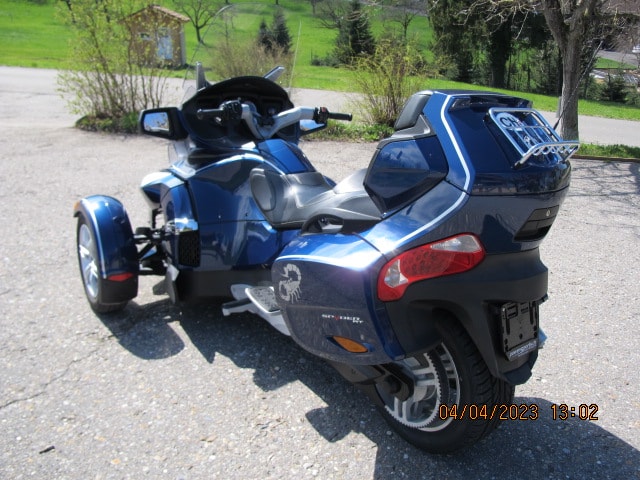 CAN-AM Spyder RT-S SE5-image-1