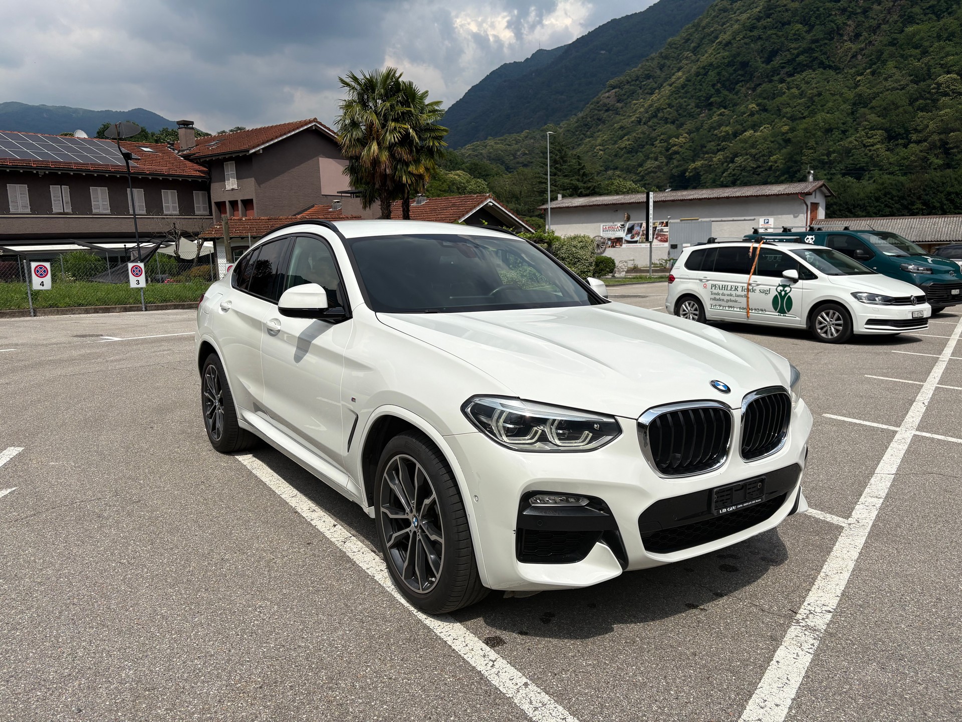 BMW X4 xDrive 20d M Sport Steptronic-image-3
