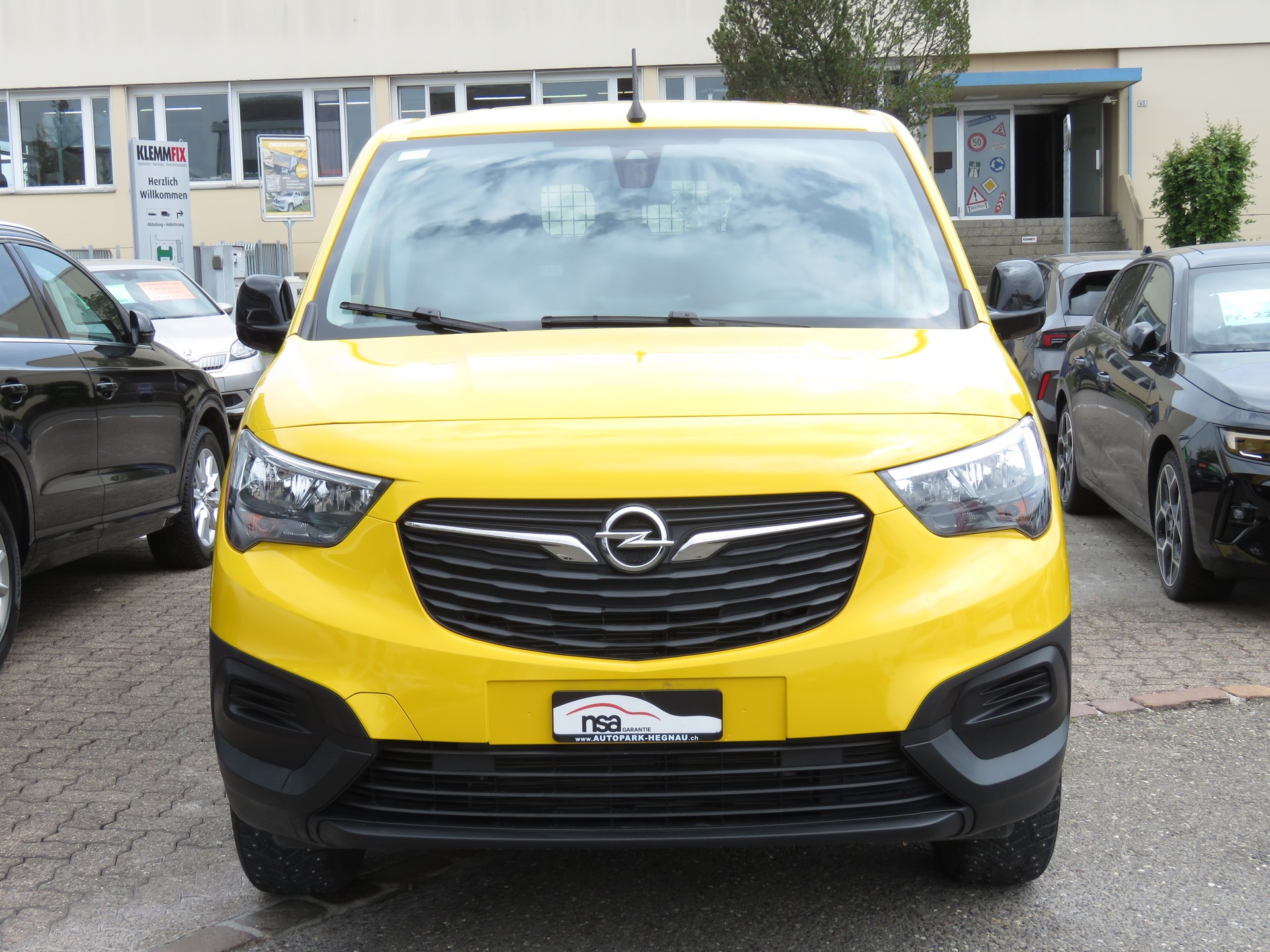 OPEL Combo Cargo 1.5 s/s 4x4 3-Plätzer, Nutzlast 640 kg-showroom-element-1