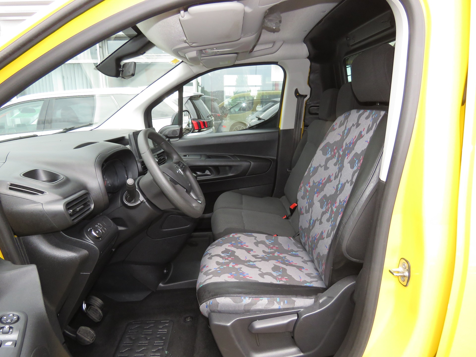 OPEL Combo Cargo 1.5 s/s 4x4 3-Plätzer, Nutzlast 640 kg-image-7