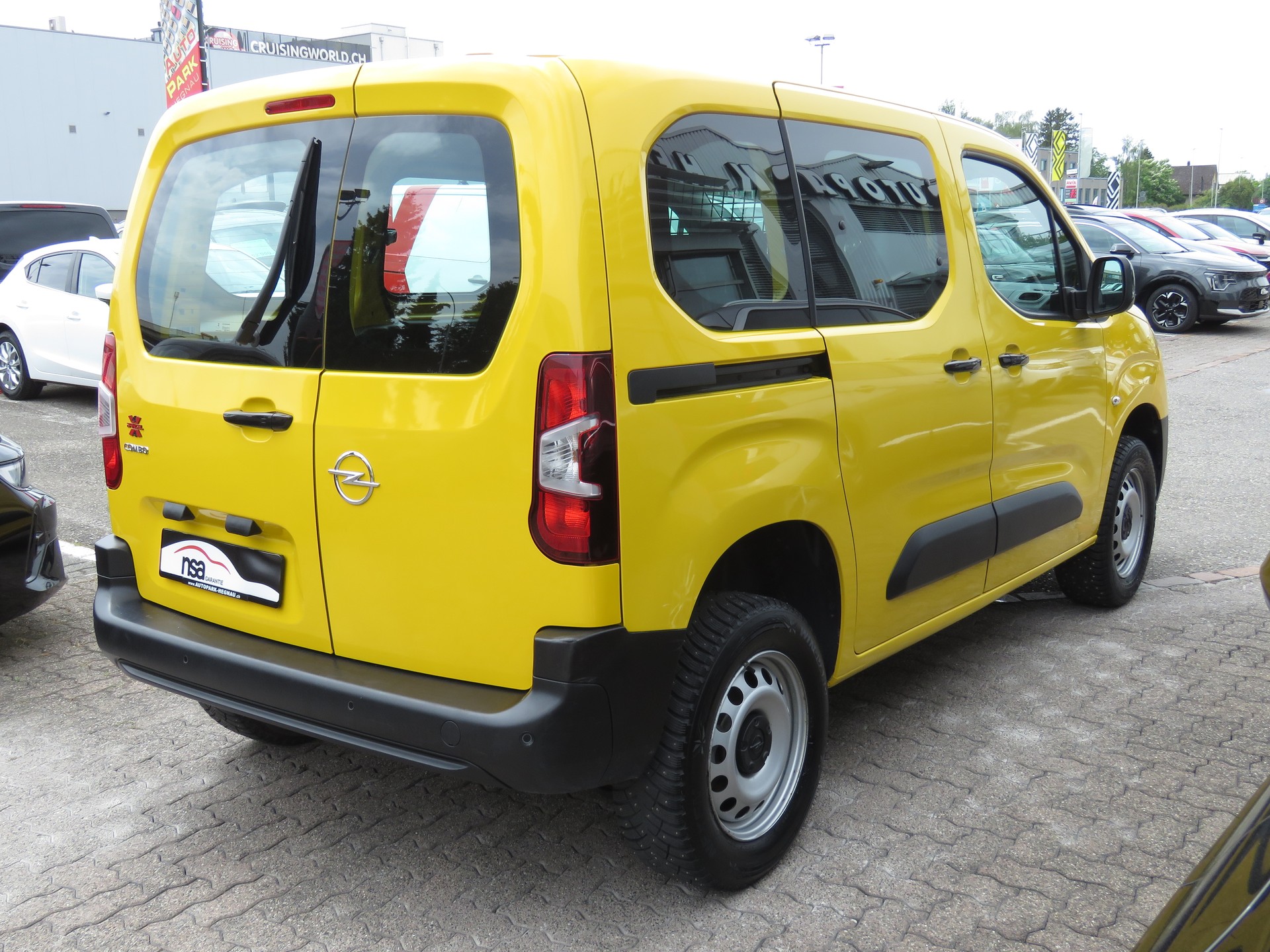 OPEL Combo Cargo 1.5 s/s 4x4 3-Plätzer, Nutzlast 640 kg-showroom-element-3