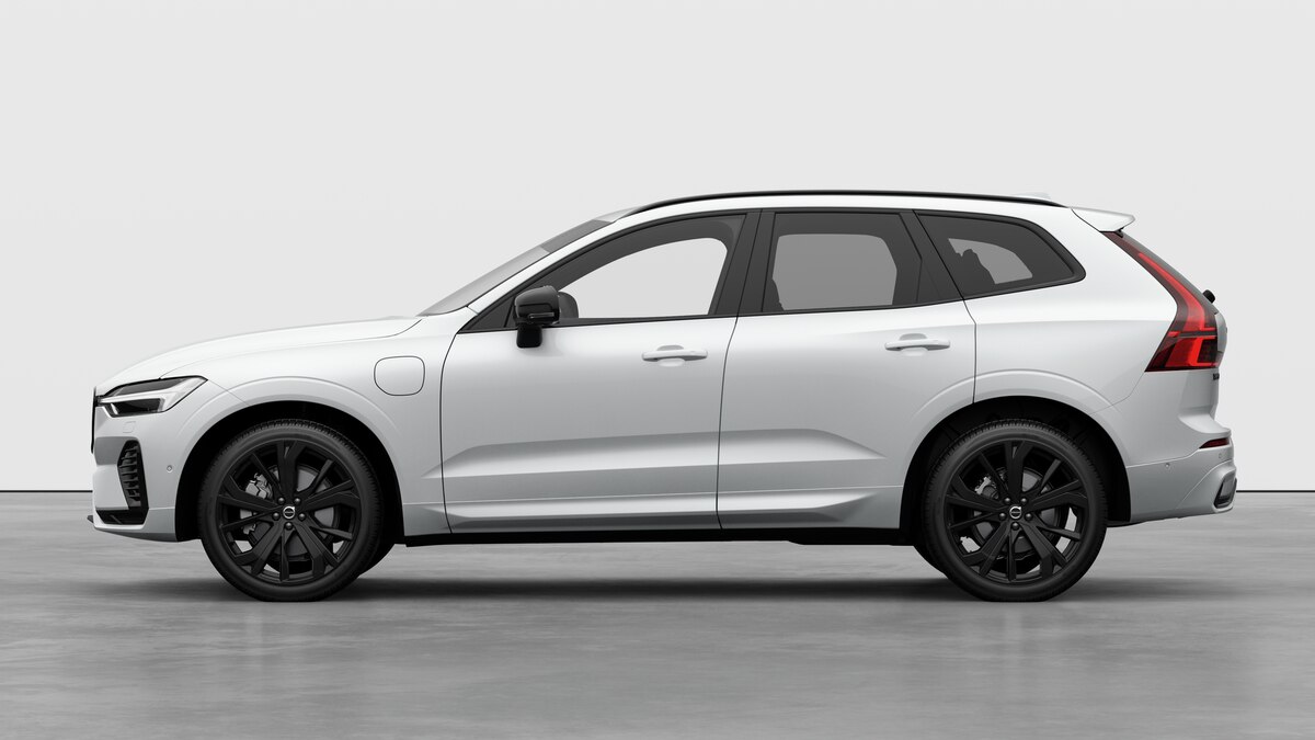 VOLVO XC60 2.0 T8 TE Black Edition eAWD-showroom-element-2