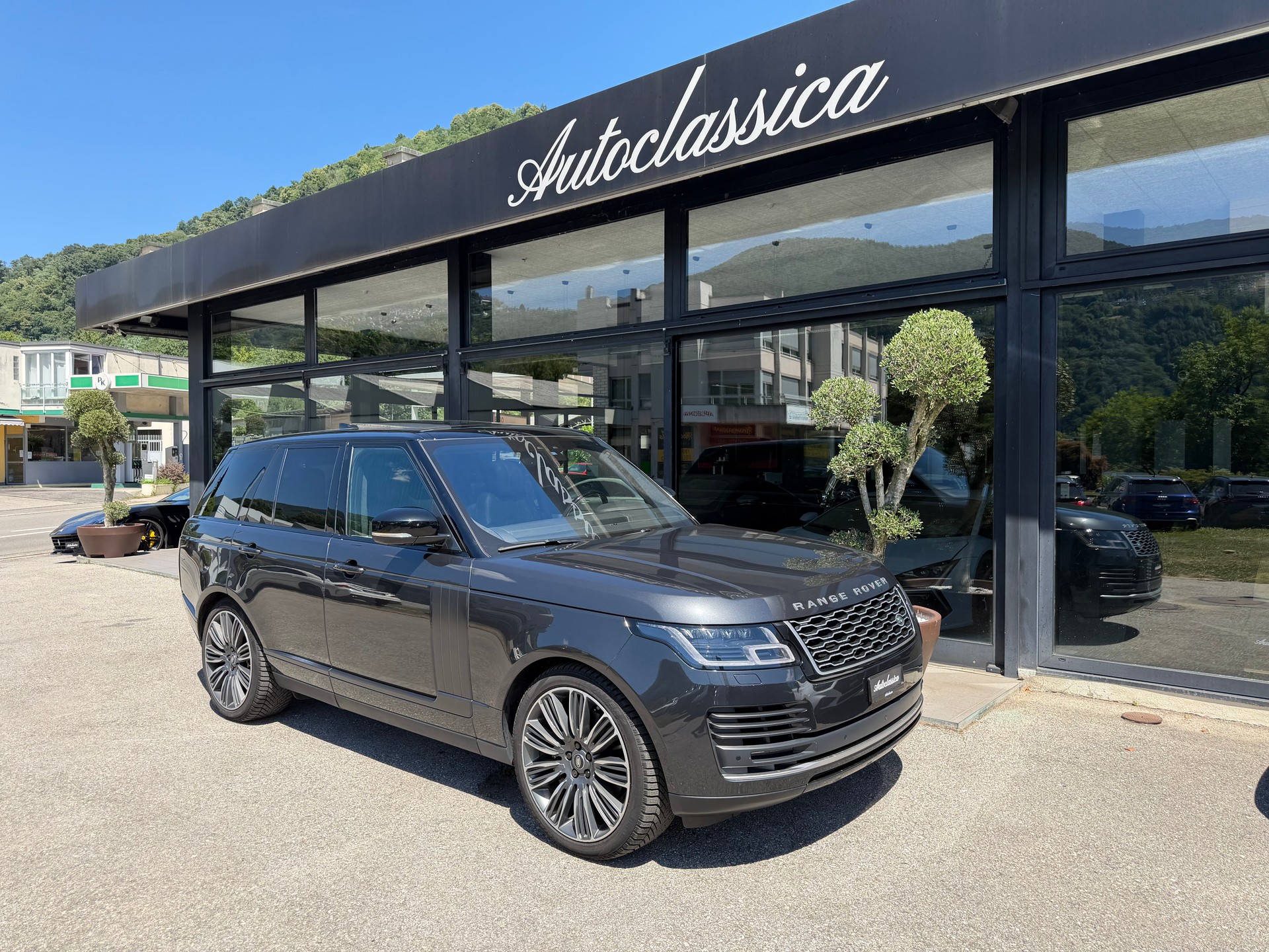 LAND ROVER Range Rover 4.4 SDV8 Autobiography Automatic-image-4