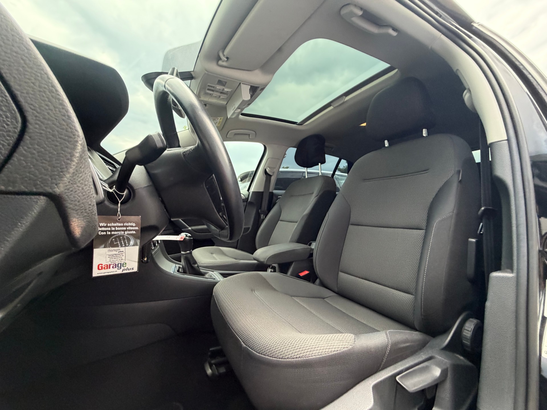 VW Golf 1.2 TSI Comfortline-image-8