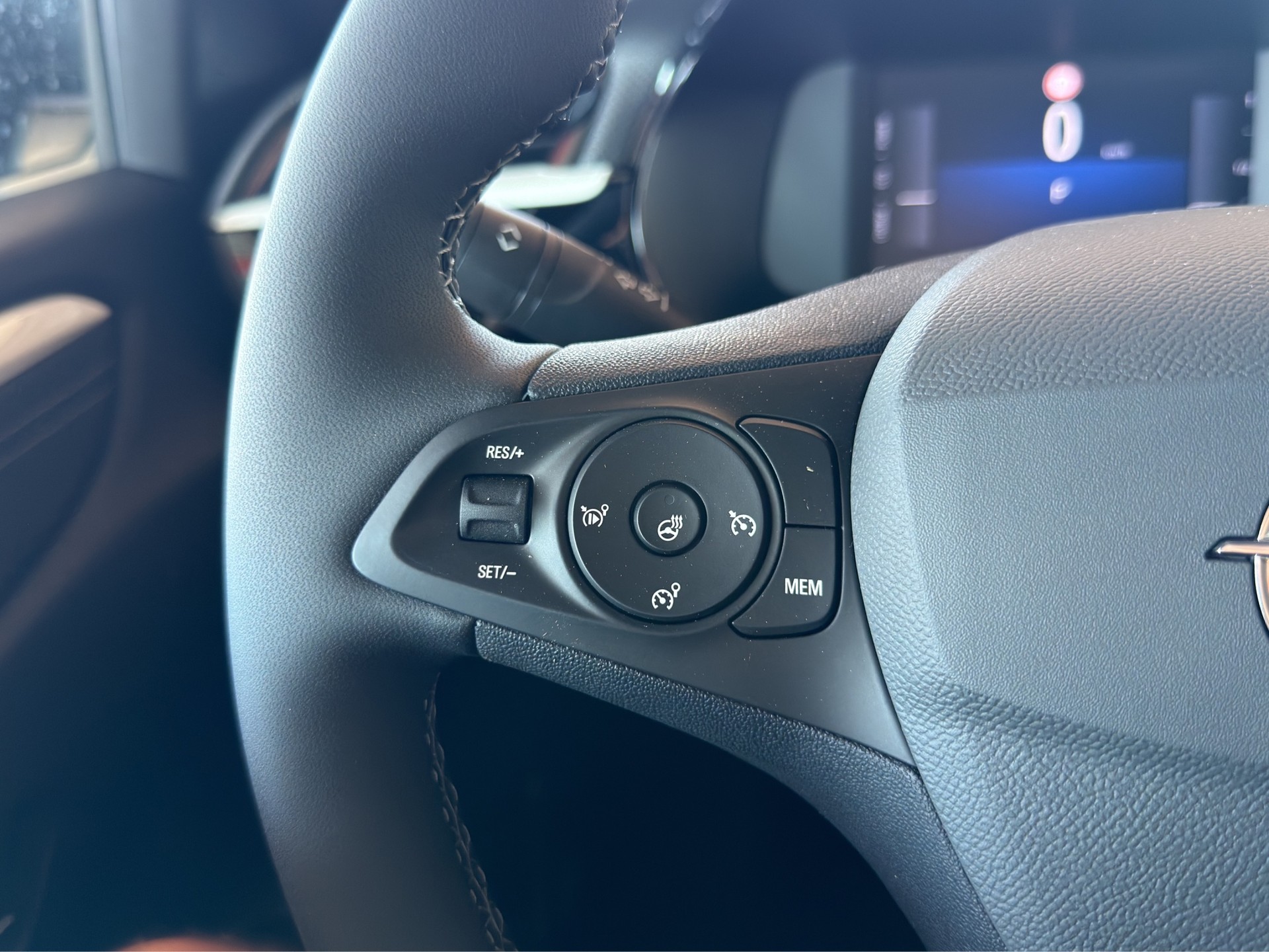 OPEL Corsa-e 156 GS Pack Komfort 3 Phaser-image-39
