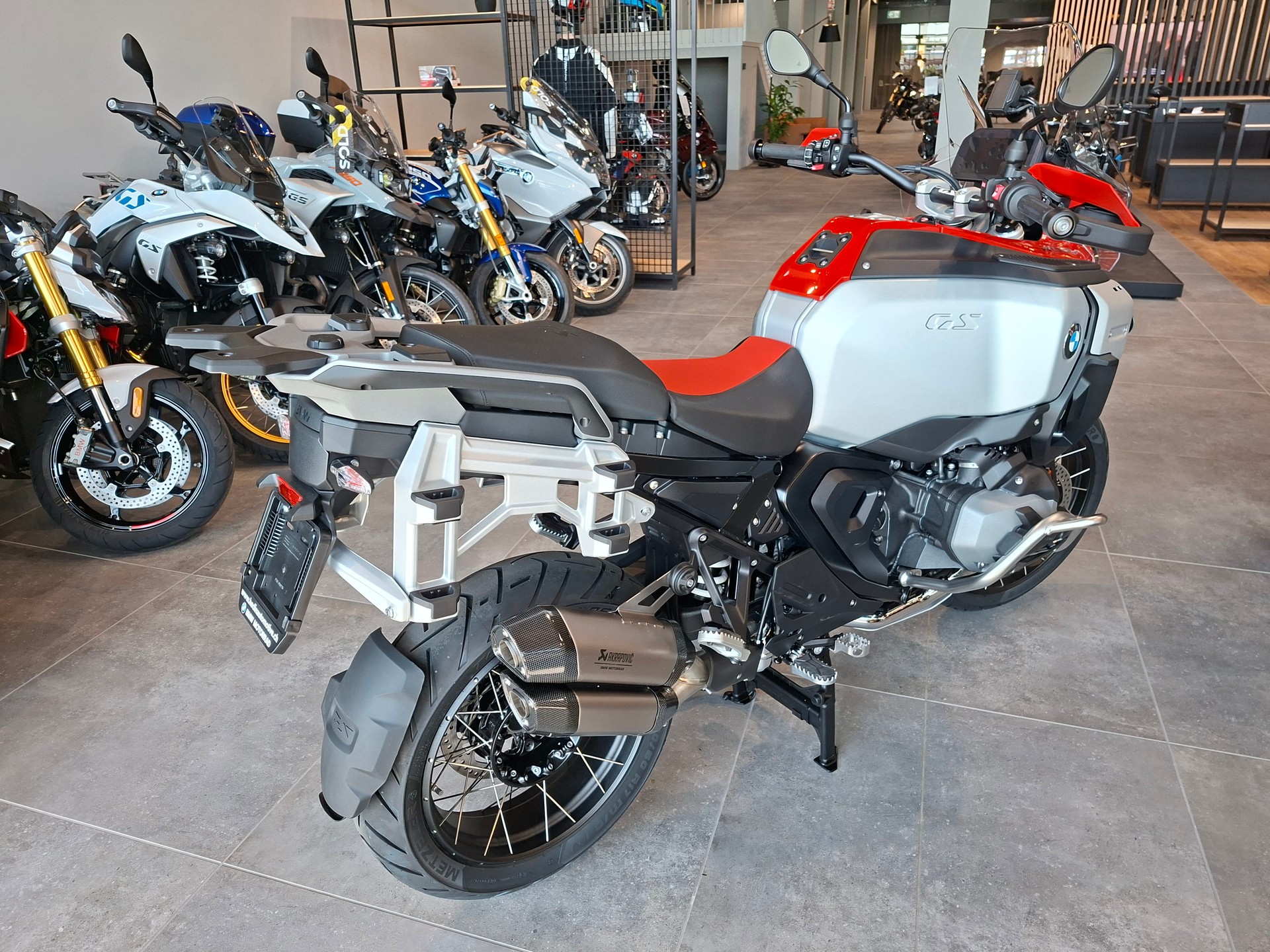 BMW R 1300 GS Adventure-image-6