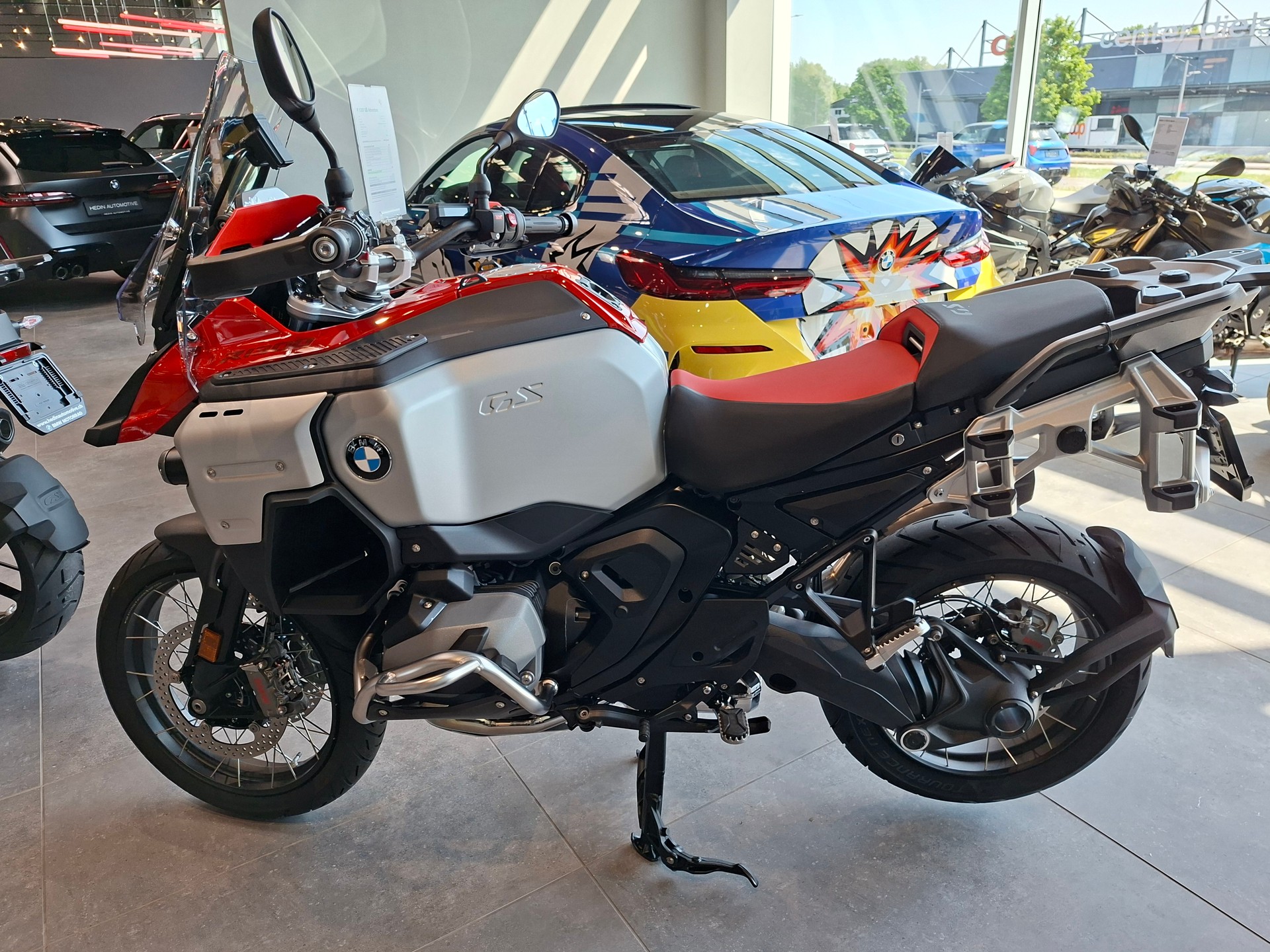 BMW R 1300 GS Adventure-image-1