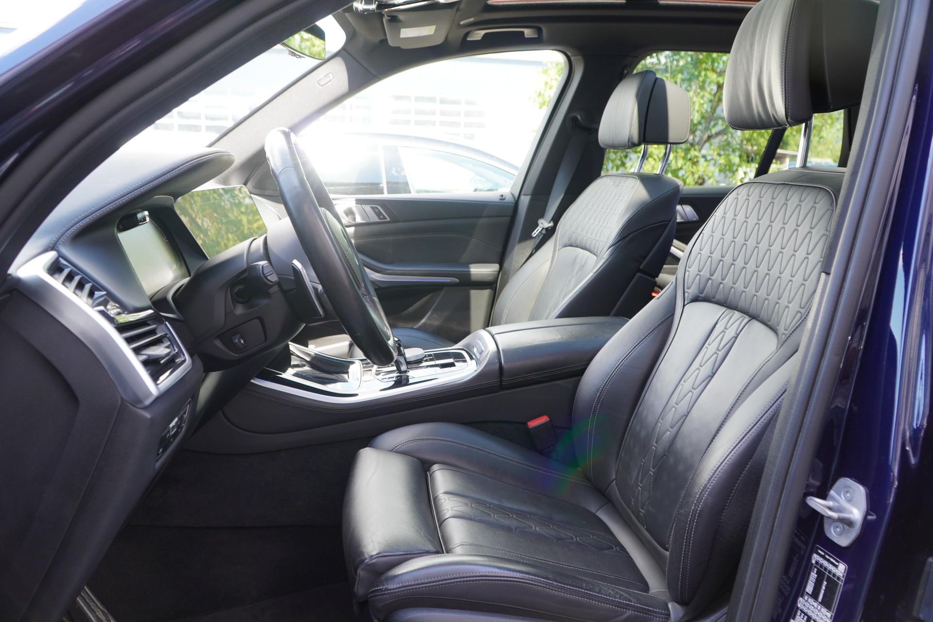 BMW X5 xDrive 48V 30d M Sport Steptronic-image-25
