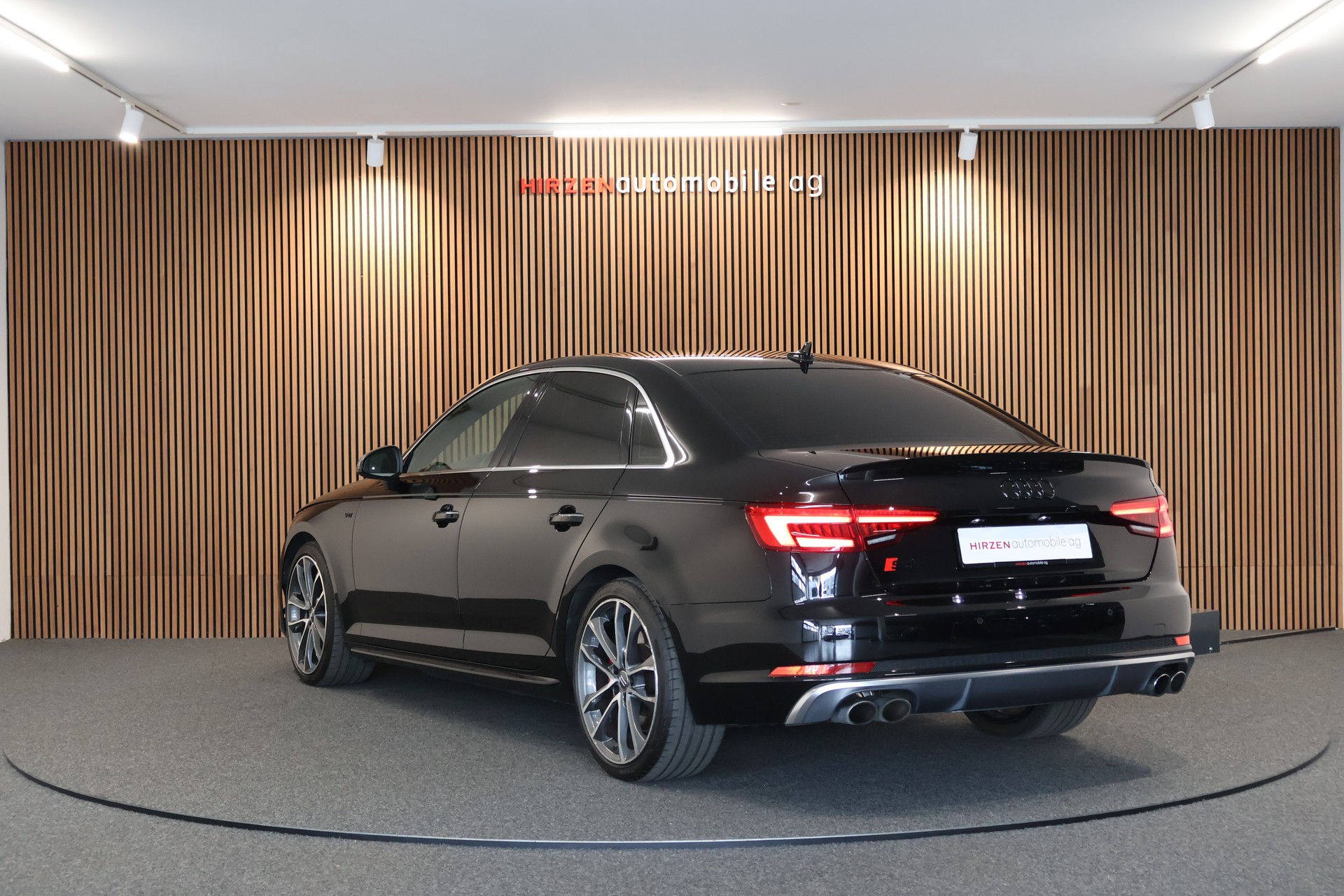 AUDI S4 Limousine 3.0 TFSI quattro tiptronic-showroom-element-2