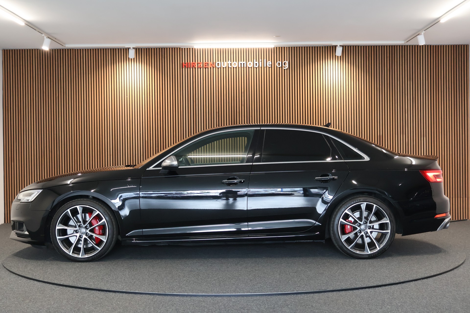 AUDI S4 Limousine 3.0 TFSI quattro tiptronic-showroom-element-1
