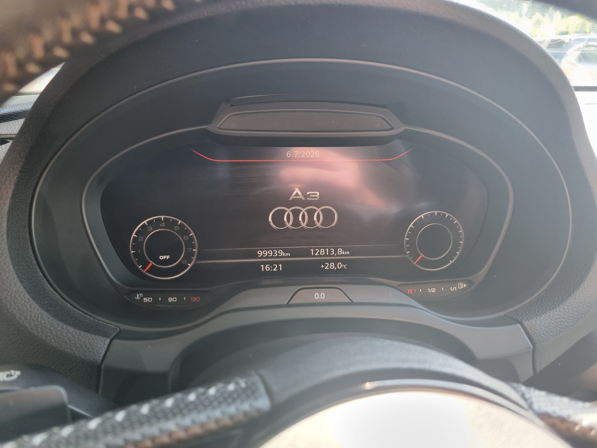 AUDI A3 Sportback 35 TFSI Sport S-tronic-image-10