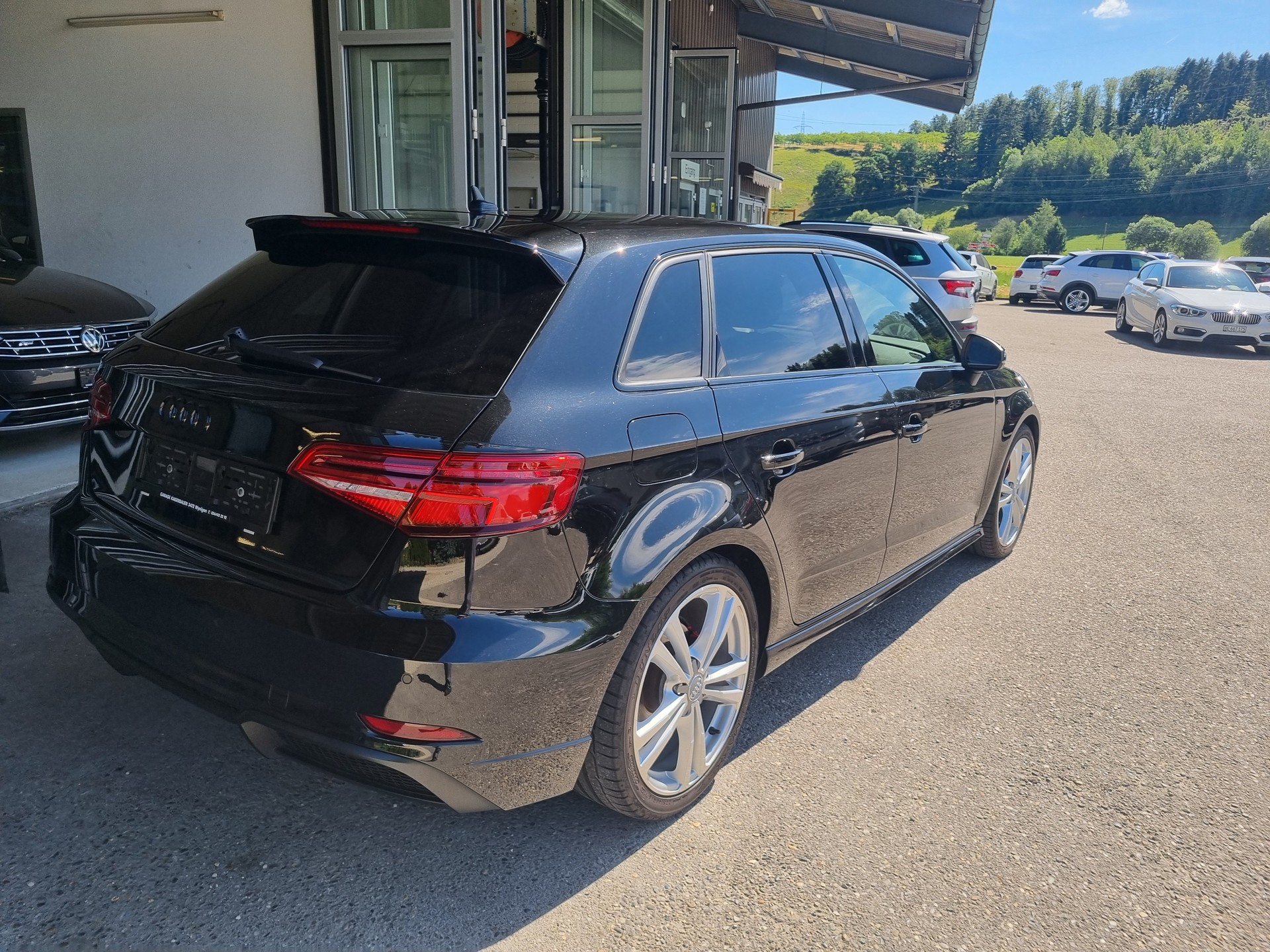 AUDI A3 Sportback 35 TFSI Sport S-tronic-showroom-element-3