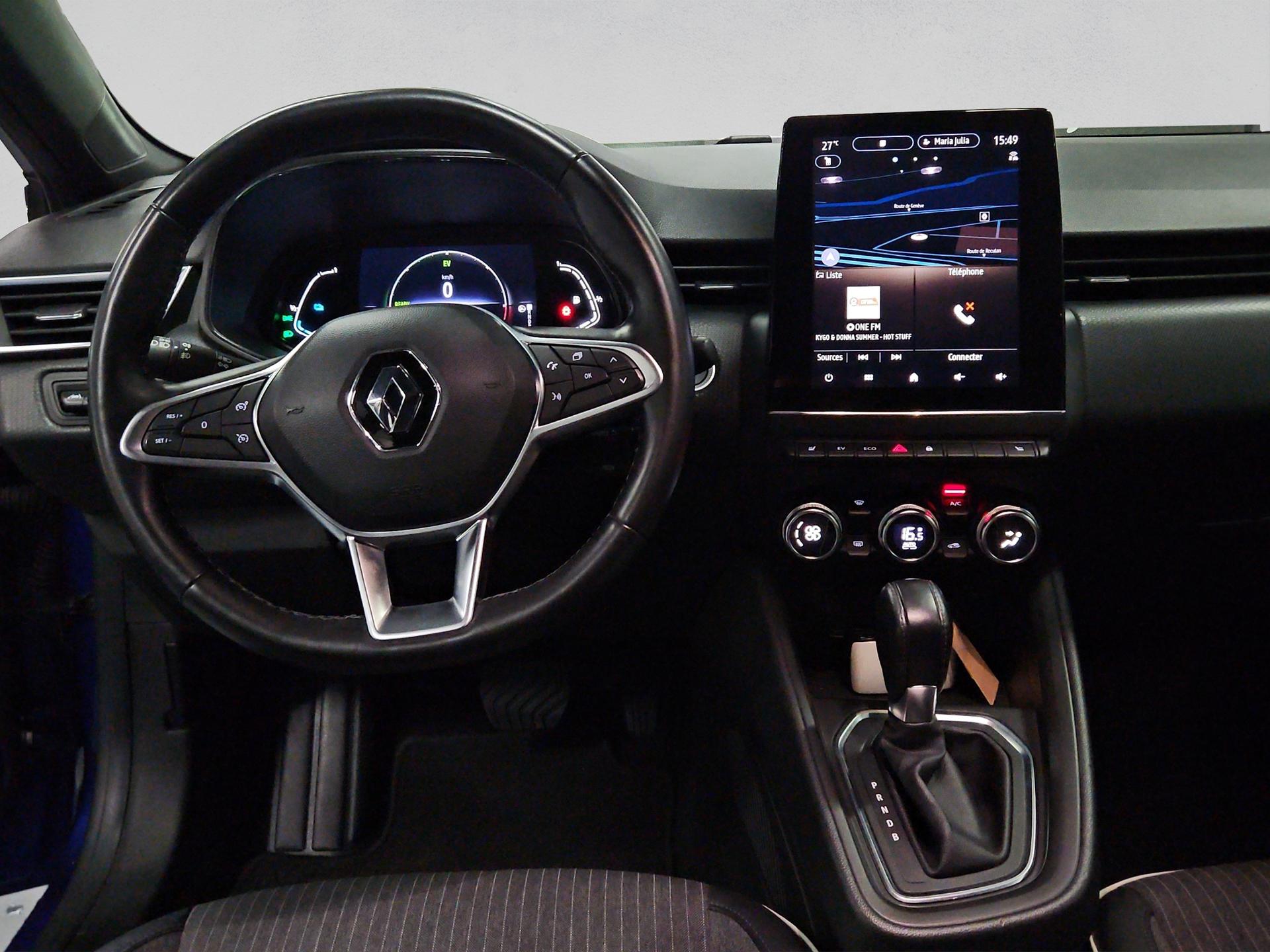 RENAULT Clio 1.6 E-Tech Intens-image-13