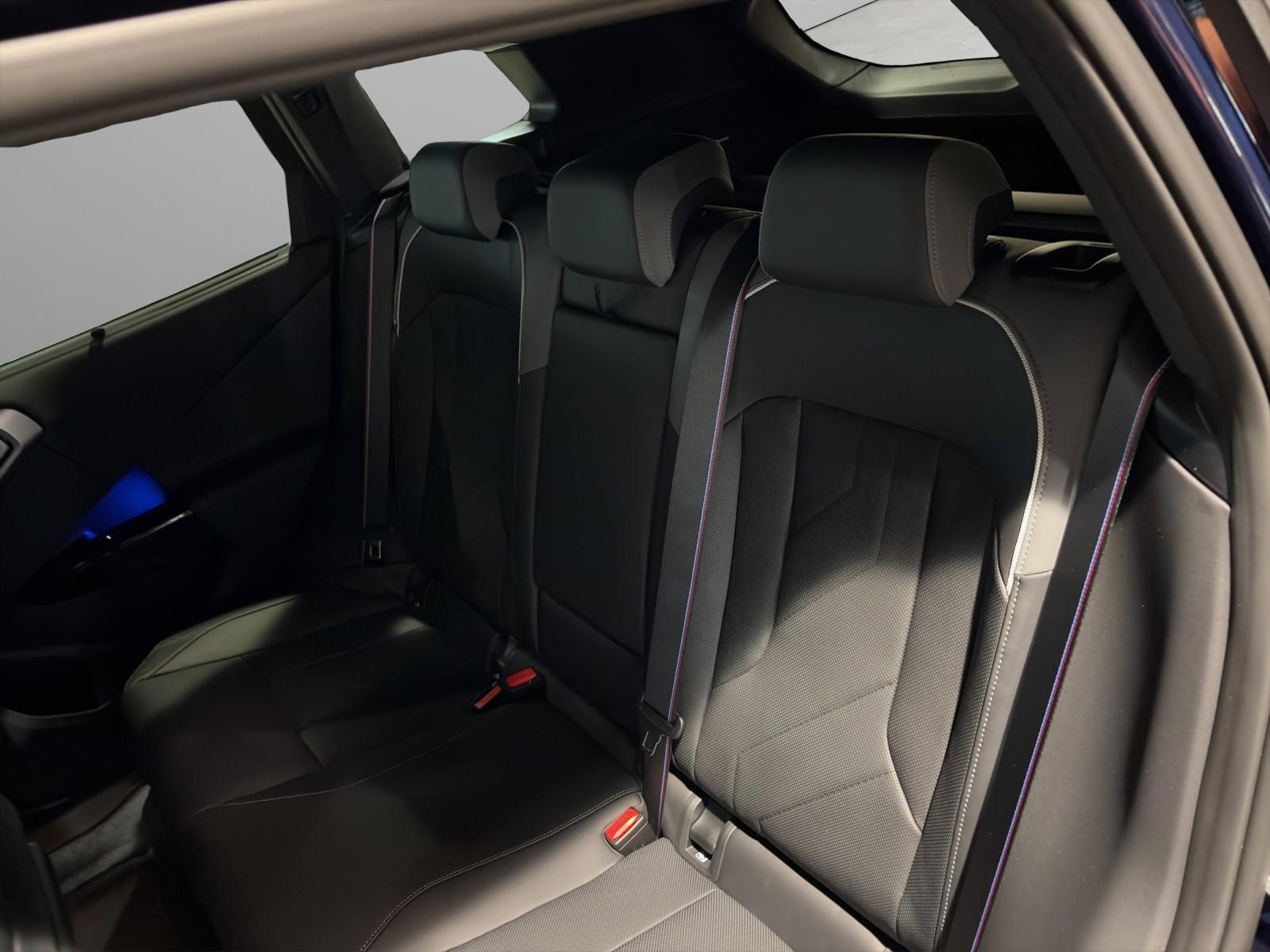 BMW X3 30e xDrive-image-12
