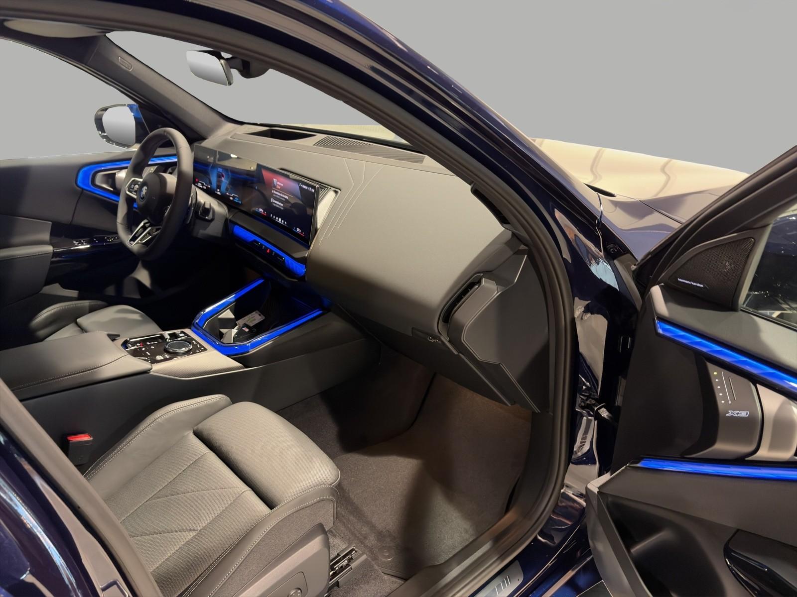 BMW X3 30e xDrive-image-18