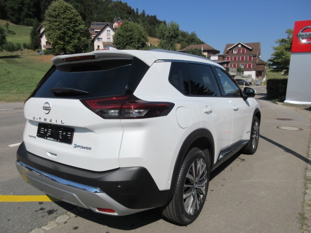 NISSAN X-Trail 1.5 VC-T Tekna+ e-4orce-showroom-element-2