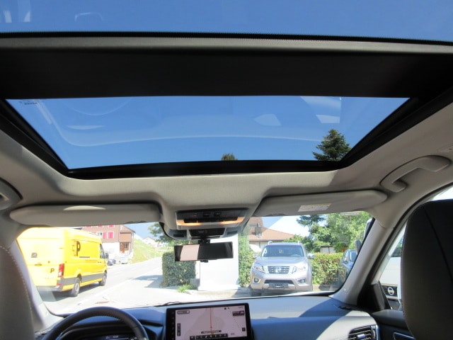 NISSAN X-Trail 1.5 VC-T Tekna+ e-4orce-image-11