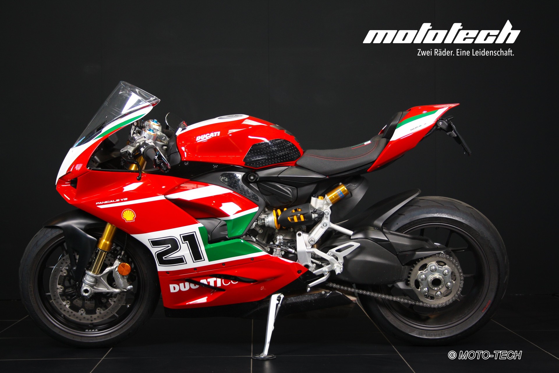 DUCATI Panigale V2 Bayliss 1st Champion 20th Anniversary-image-4