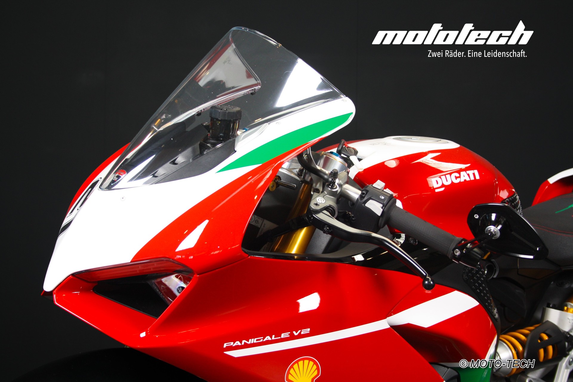 DUCATI Panigale V2 Bayliss 1st Champion 20th Anniversary-image-6
