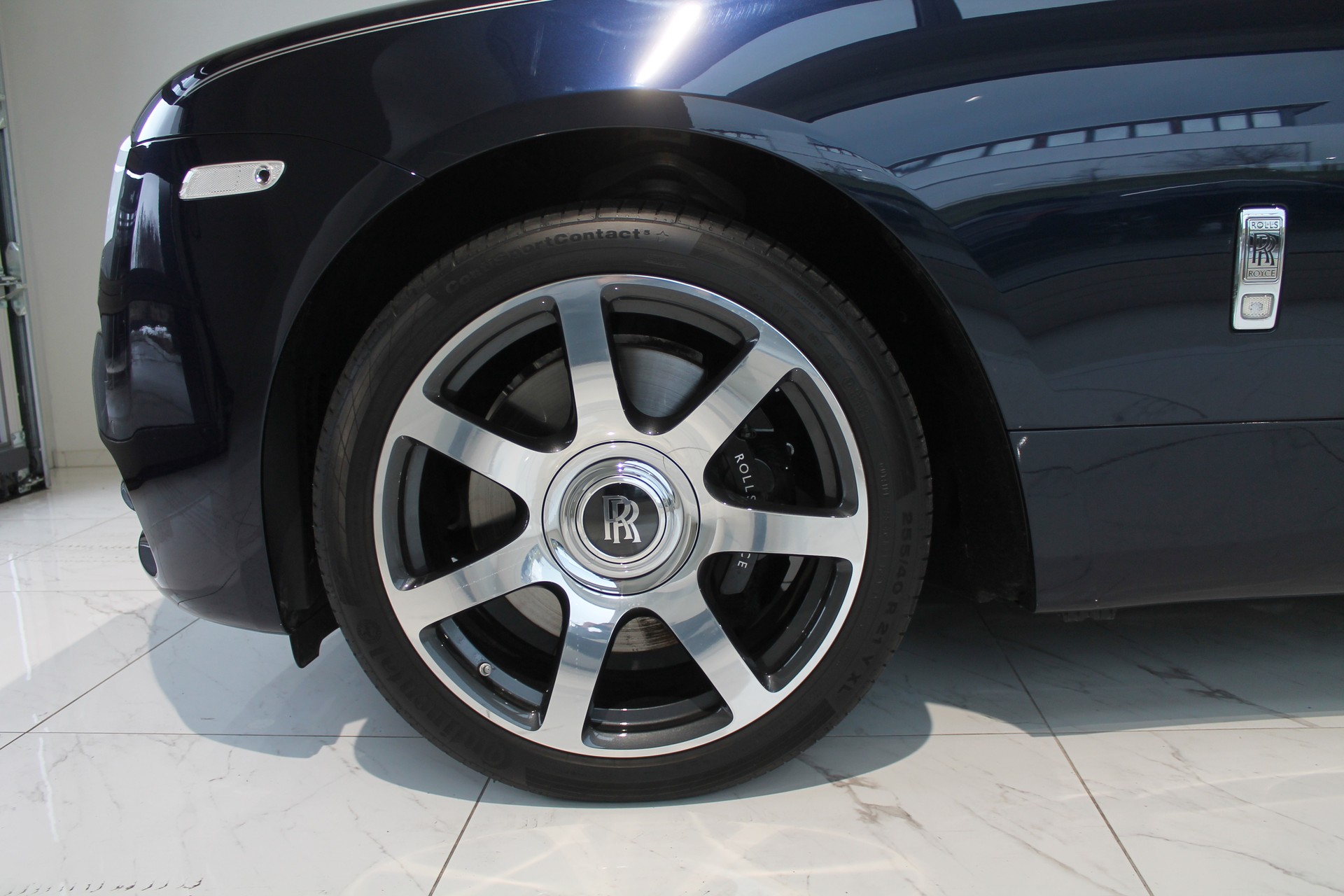 ROLLS-ROYCE Wraith 6.6 V12-image-9