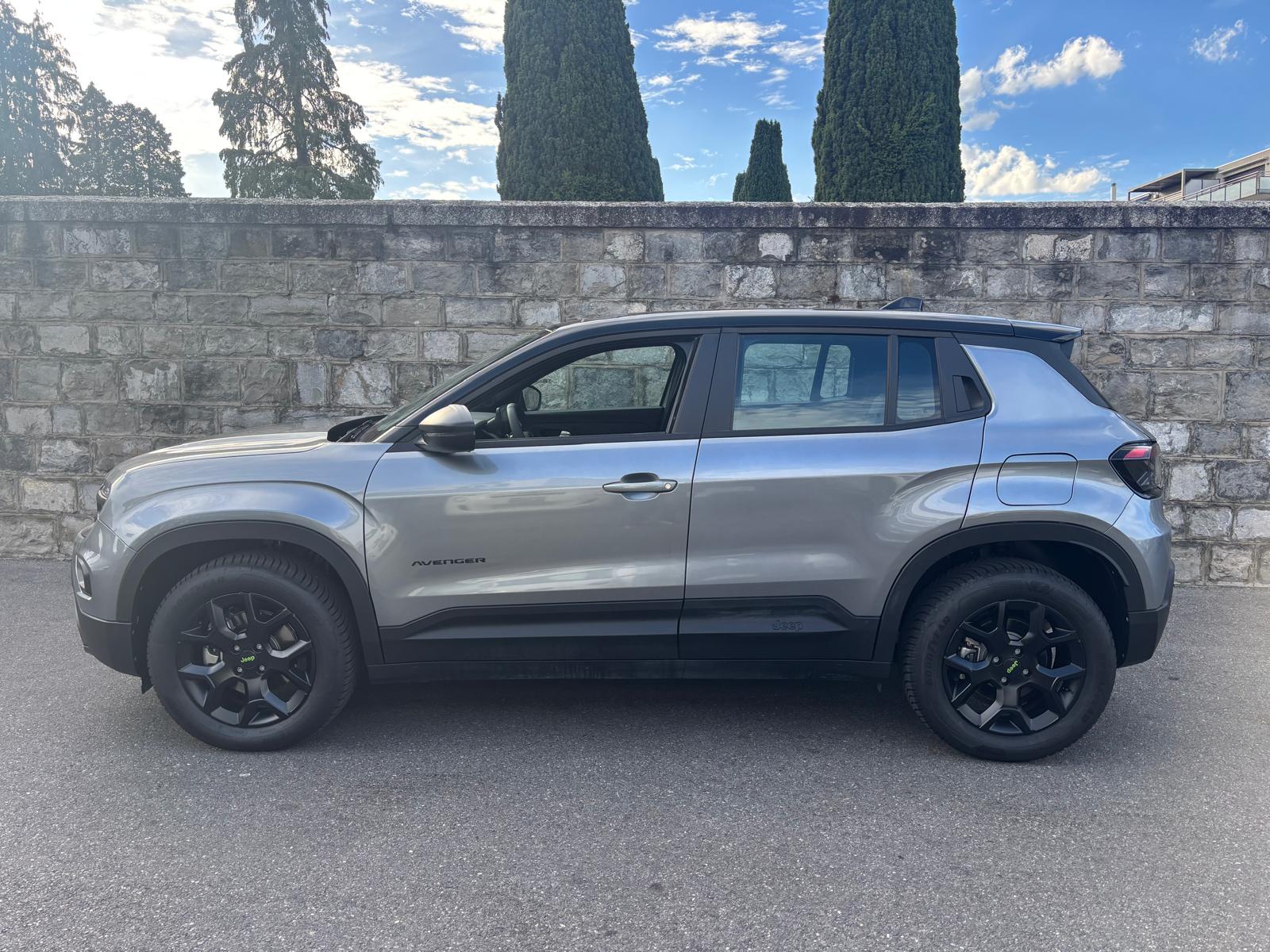 JEEP Avenger 1.2 Turbo MHEV Upland Sky 4xe