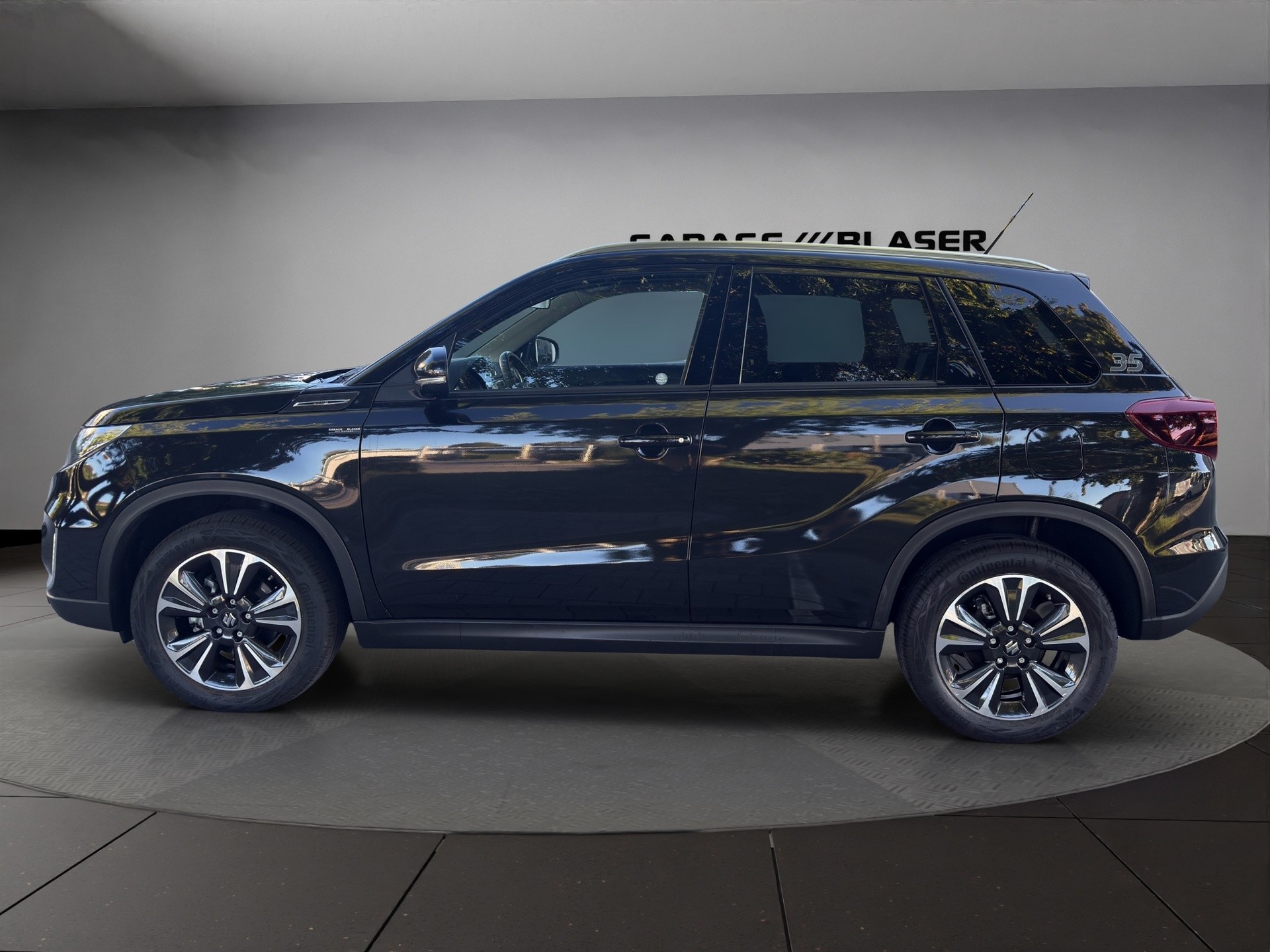 SUZUKI Vitara 1.5 Hybrid Edition 35 Top 4x4 AGS-showroom-element-1