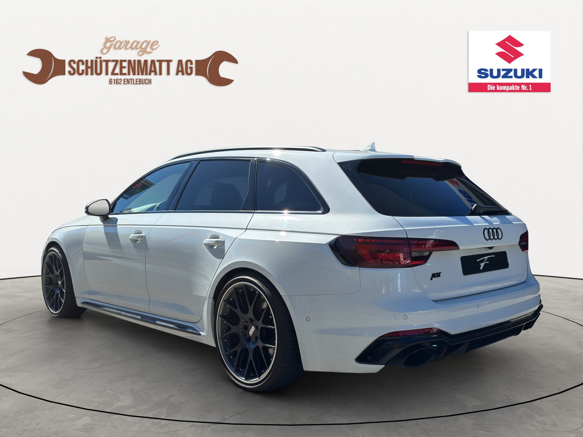 AUDI RS4 Avant 2.9 TFSI quattro tiptronic-image-2