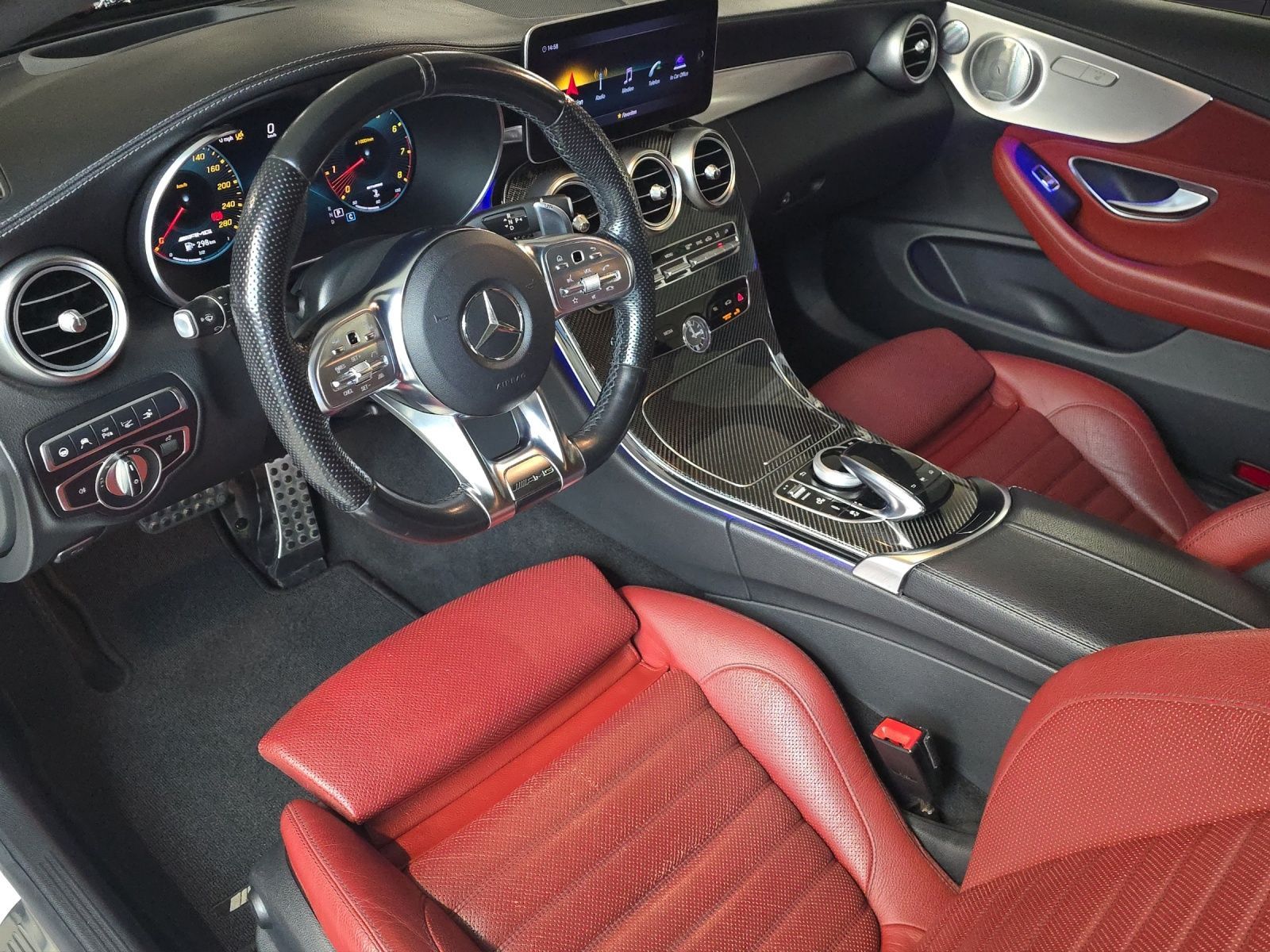 MERCEDES-BENZ C 43 AMG 4Matic 9G-Tronic-image-9