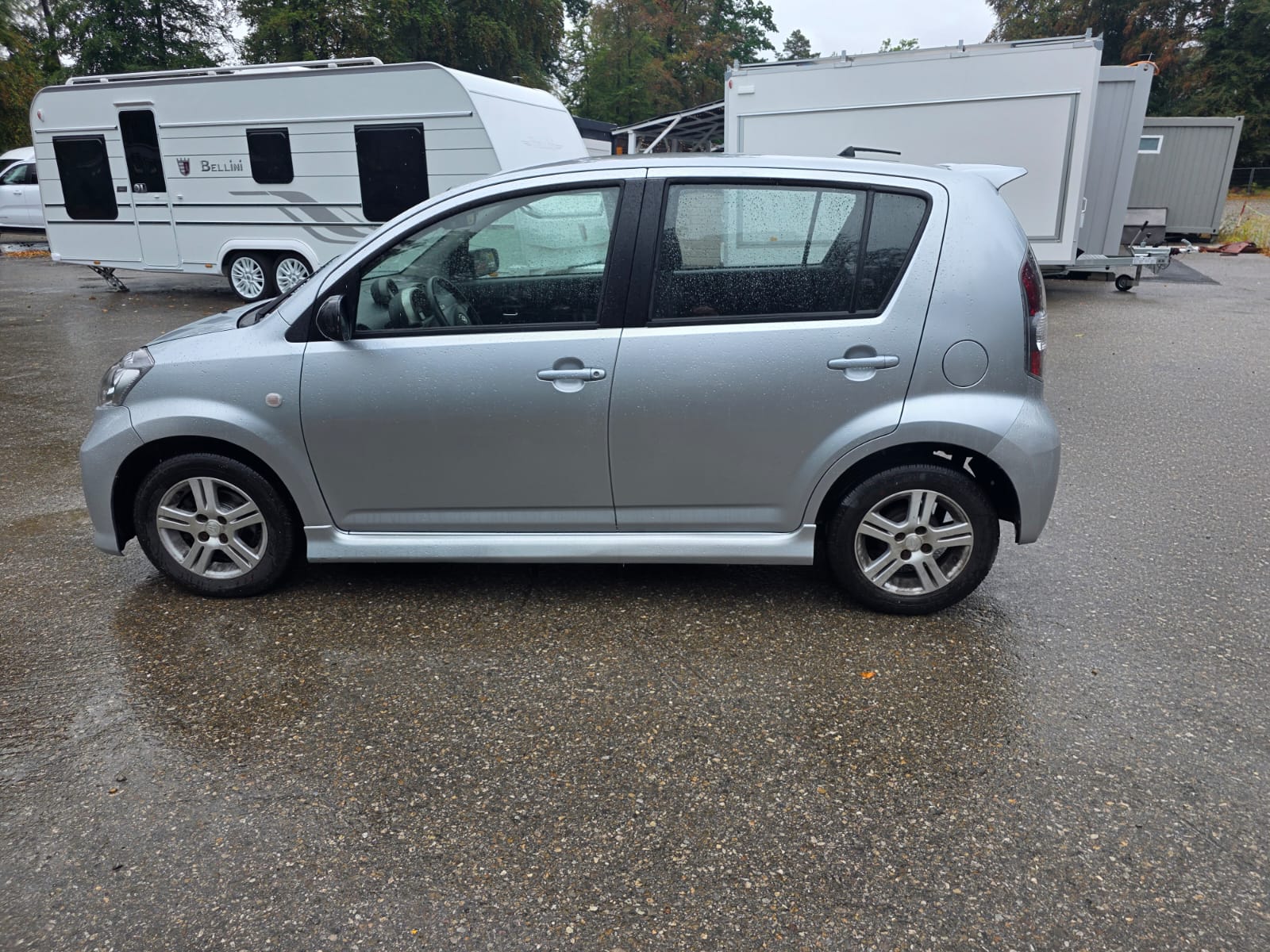 DAIHATSU Sirion 1.3 eco-4WD-image-5