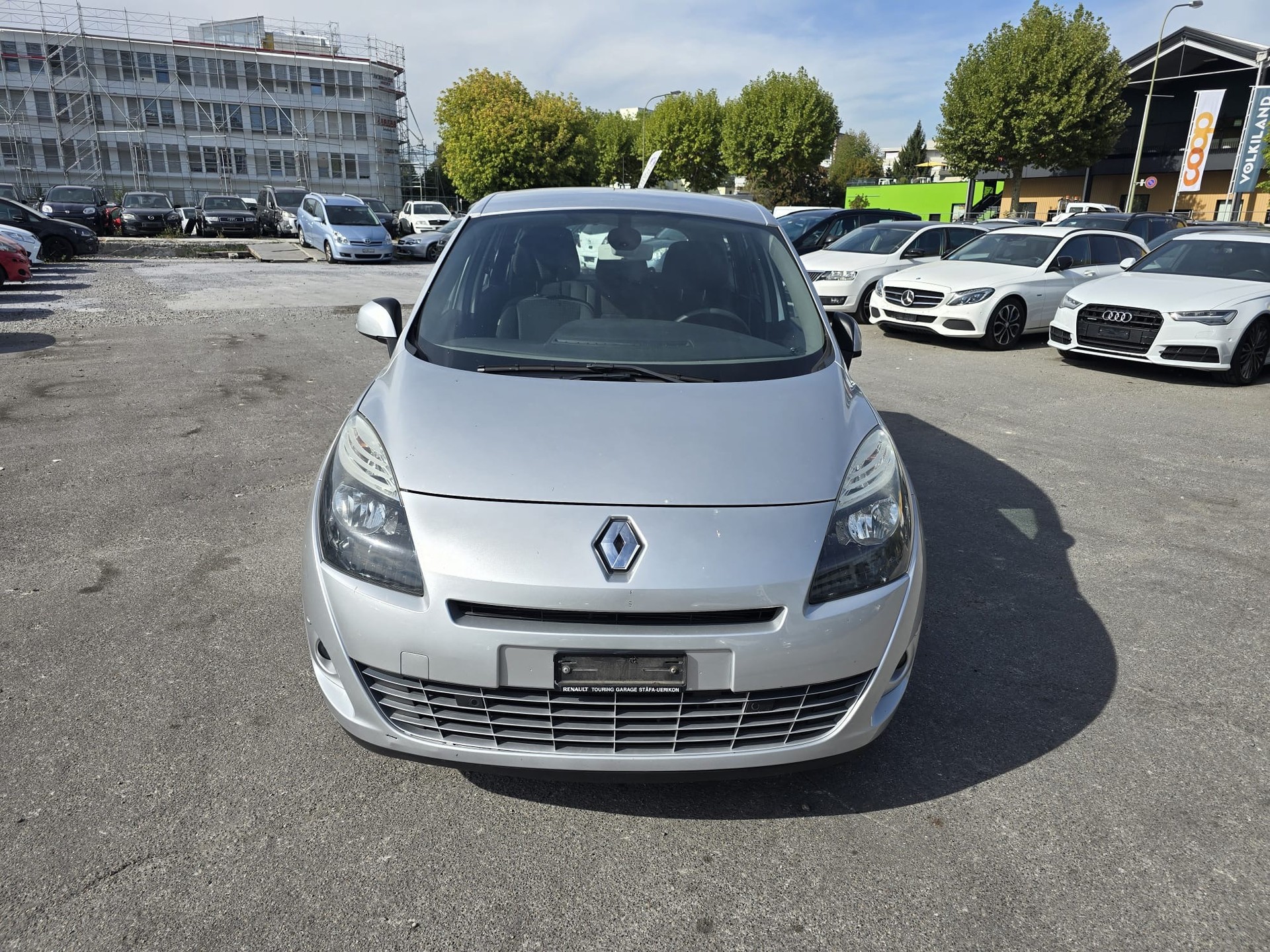 RENAULT Grand Scénic 2.0 16V Dynamique X-Tronic CVT