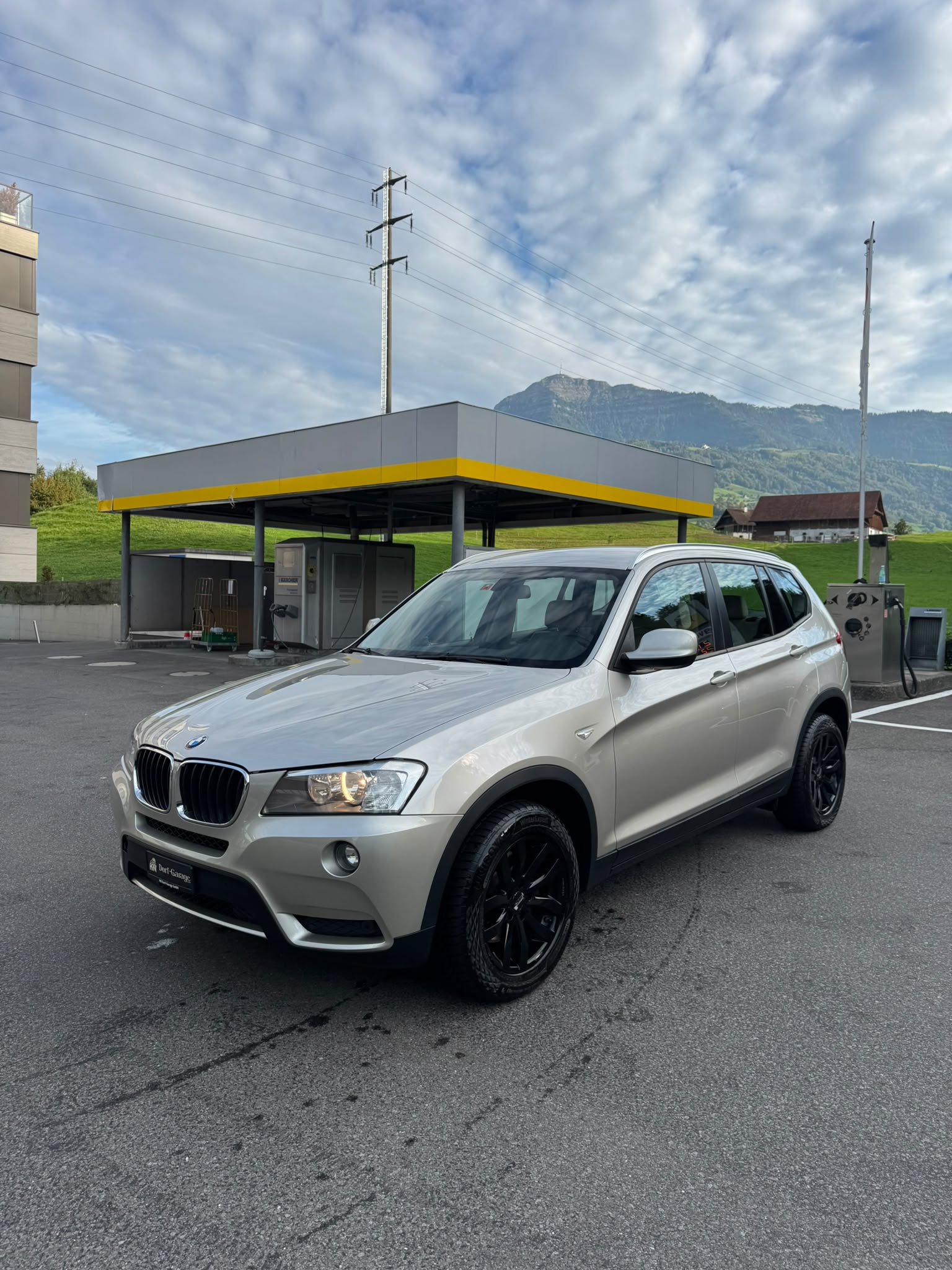 BMW X3 xDrive 20i Steptronic-showroom-element-1