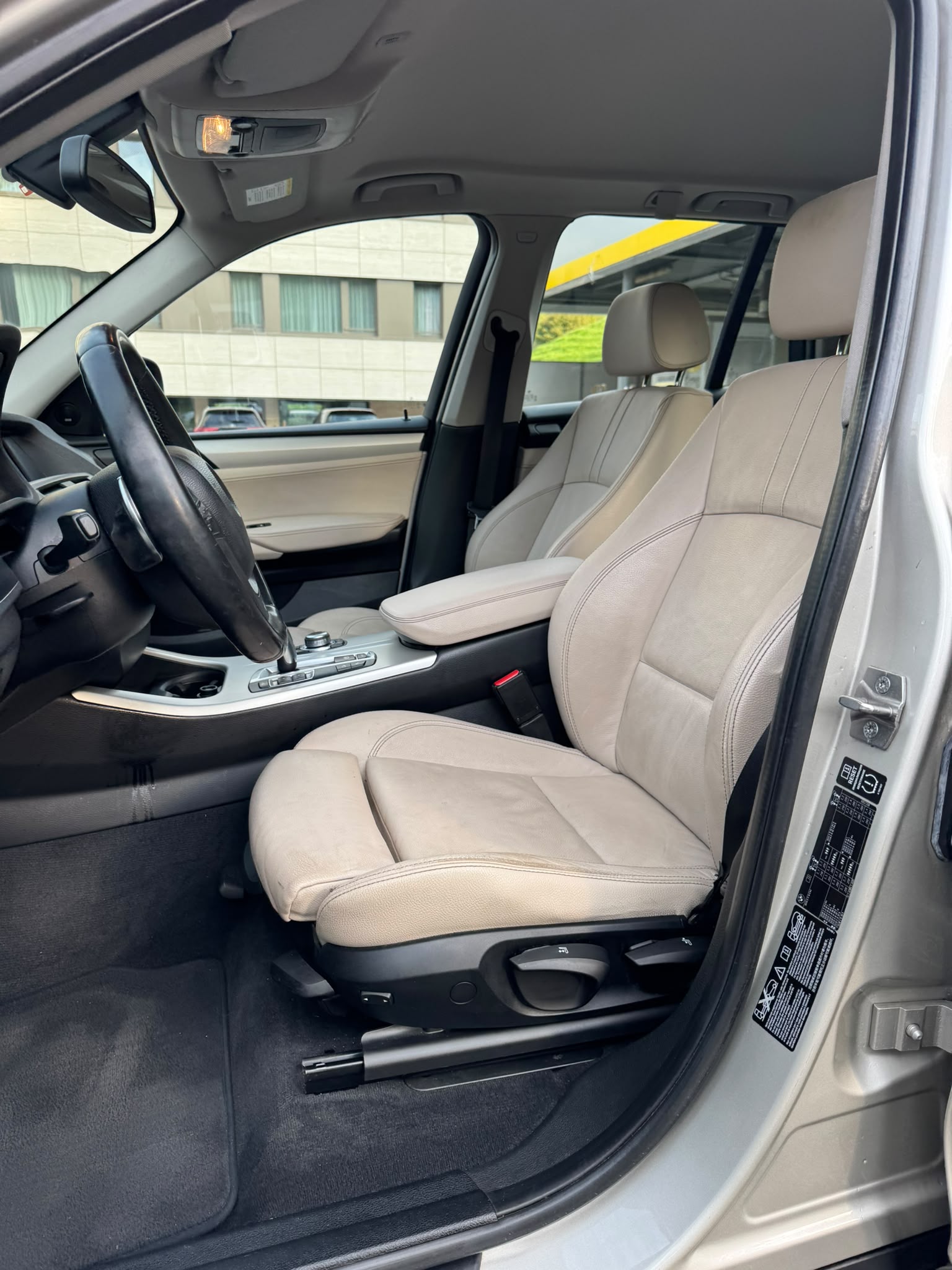BMW X3 xDrive 20i Steptronic-image-7