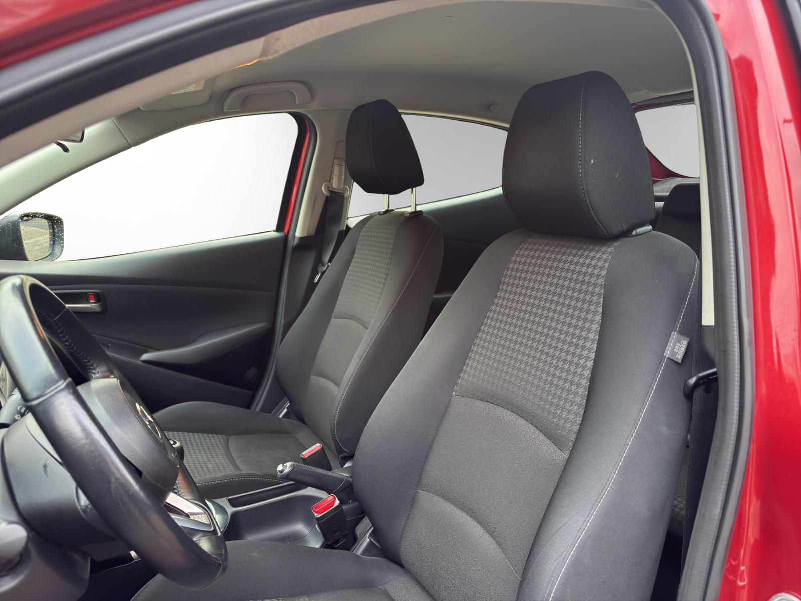 MAZDA 2 G 90 Ambition-image-5
