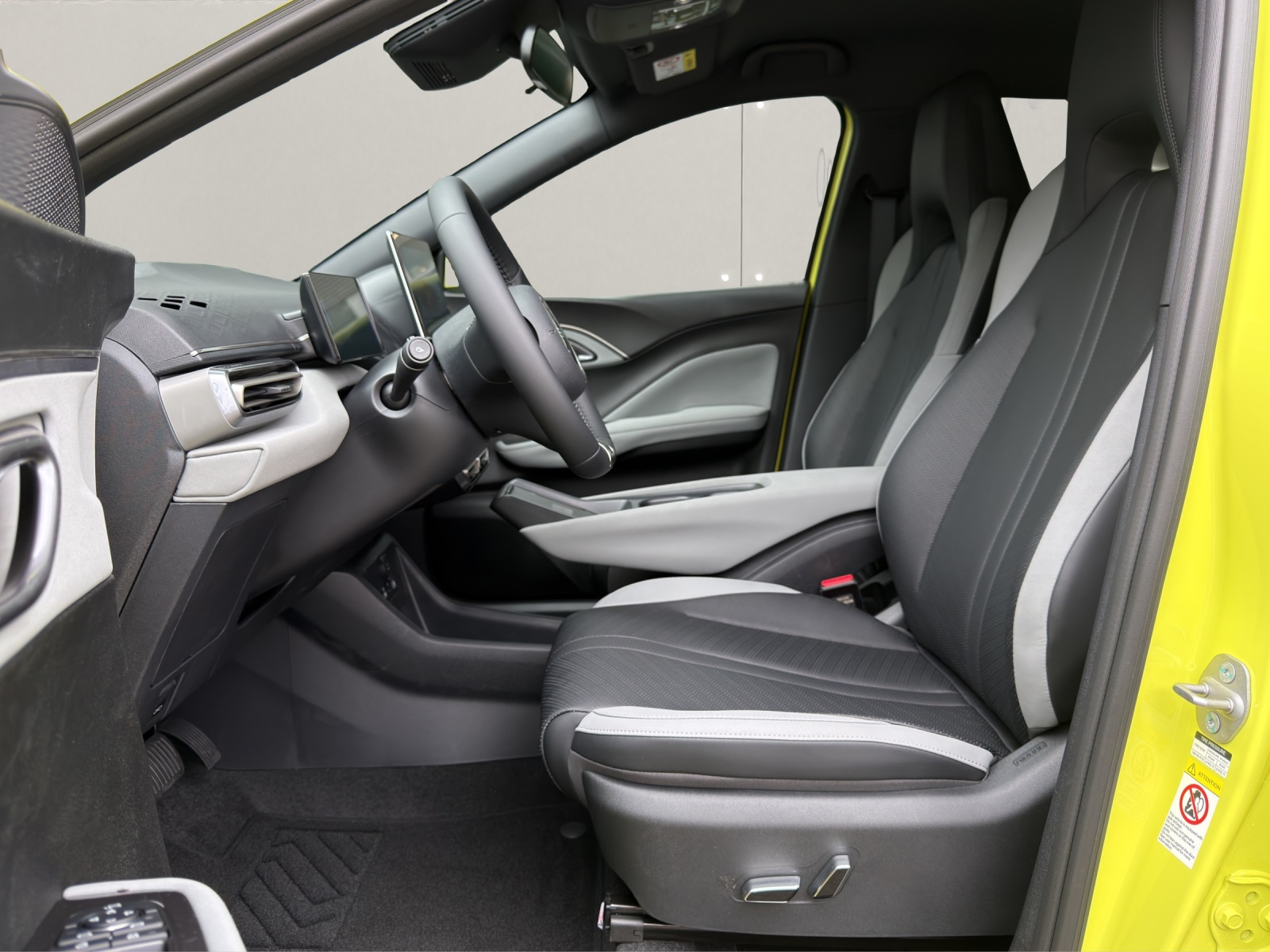 BYD Dolphin Surf Comfort-image-4