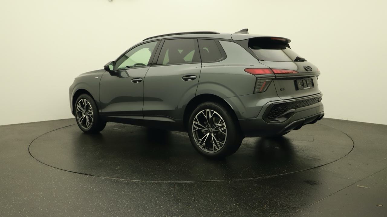 AUDI Q3 SUV TFSI quattro 195 kW S tronic-showroom-element-2