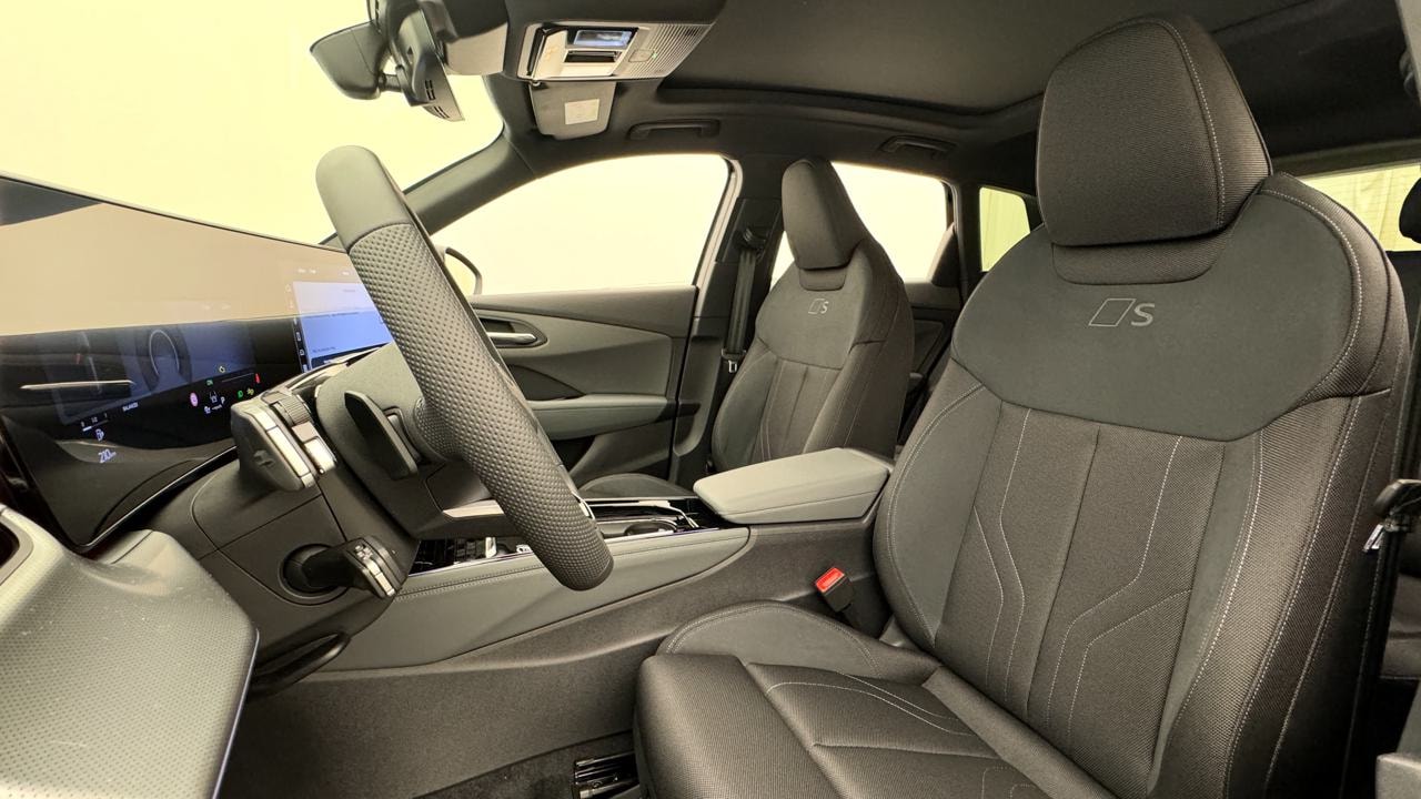 AUDI Q3 SUV TFSI quattro 195 kW S tronic-image-4
