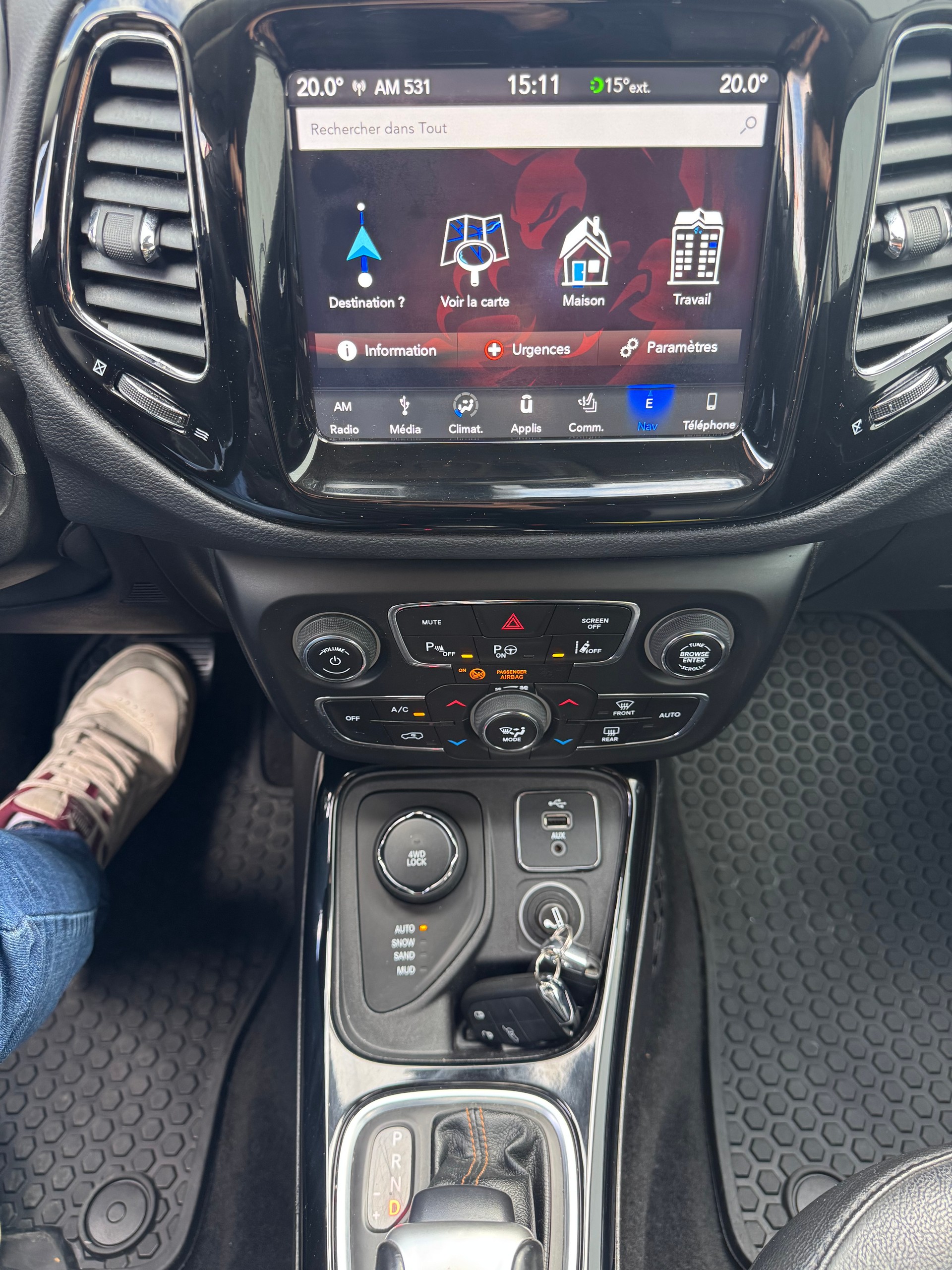 JEEP Compass 1.4 Turbo Limited AWD 9ATX-image-12