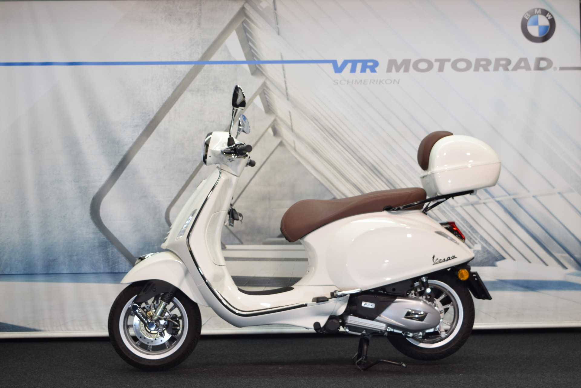 PIAGGIO Vespa Primavera 125 inkl. Topcase-image-4