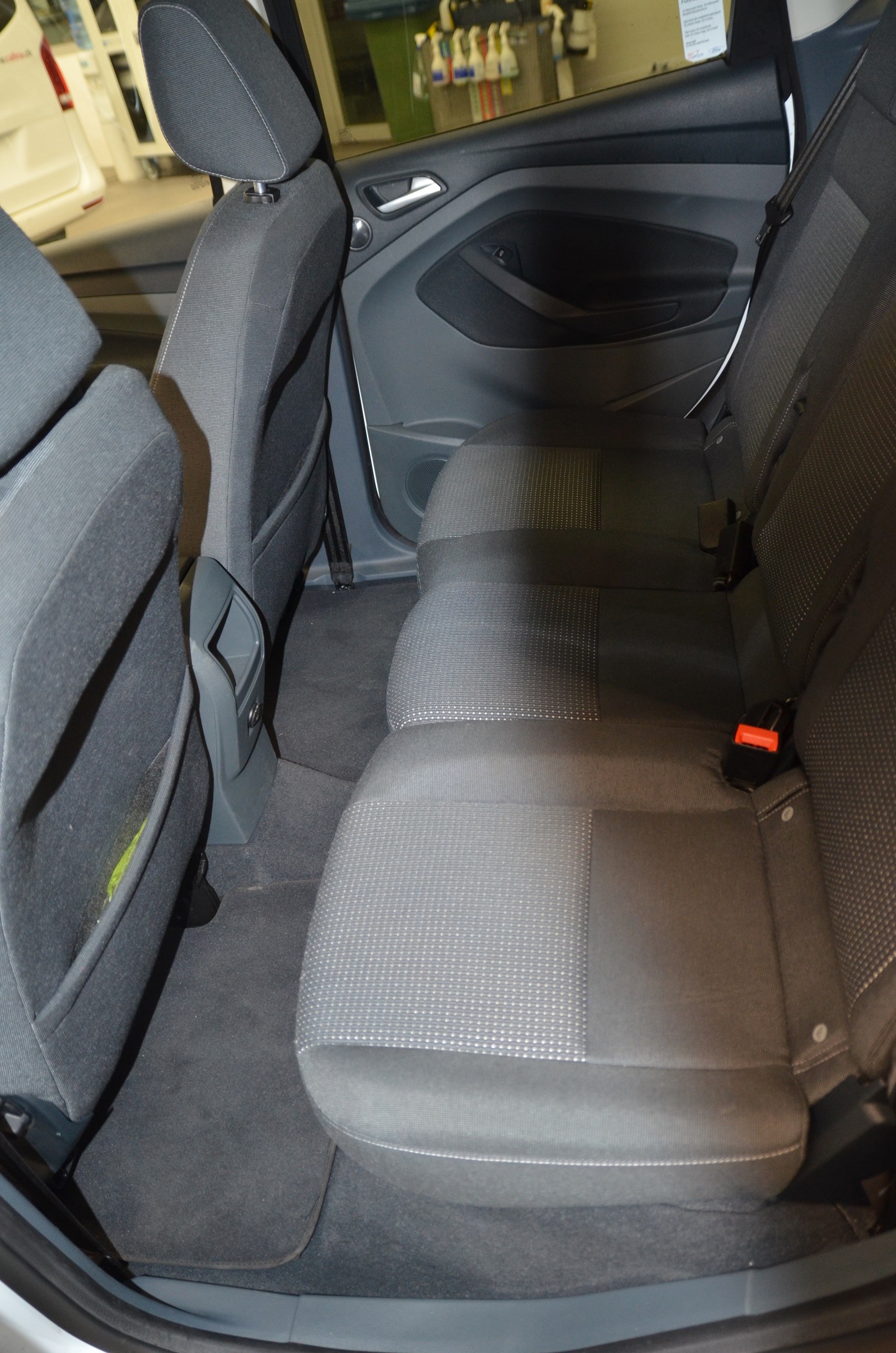 FORD C-Max 1.0 SCTi Winner-image-7