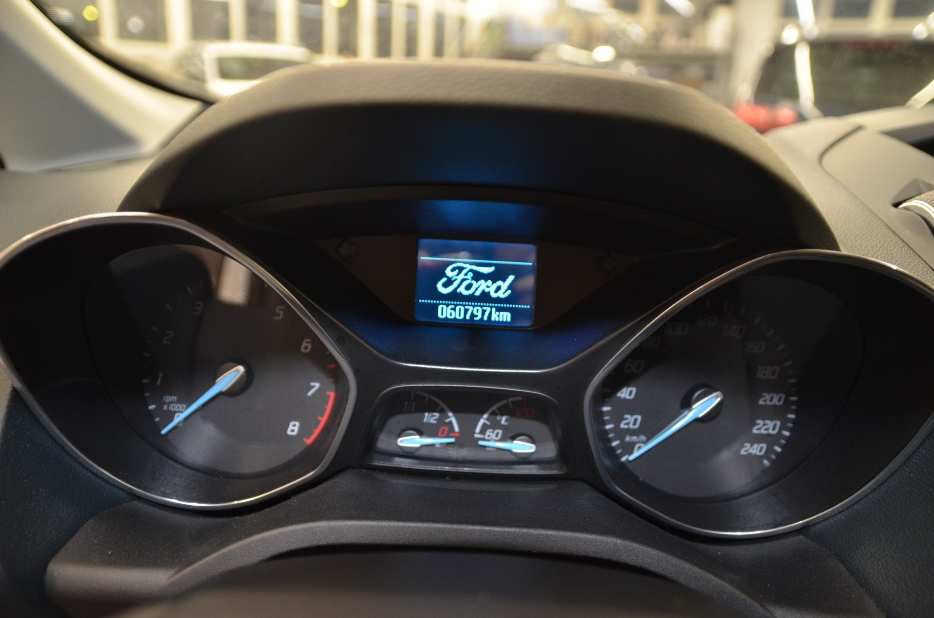 FORD C-Max 1.0 SCTi Winner-image-4