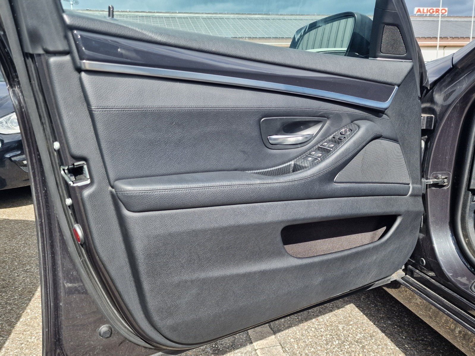 BMW 520d Touring Steptronic-image-7