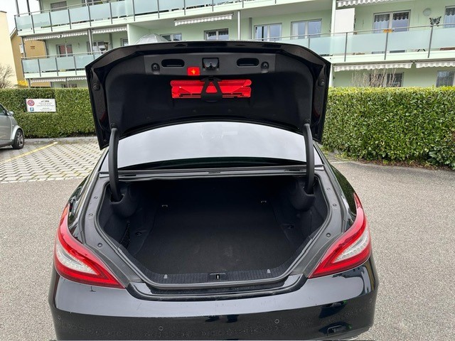 MERCEDES-BENZ CLS 250 BlueTEC 4Matic 7G-Tronic-image-4